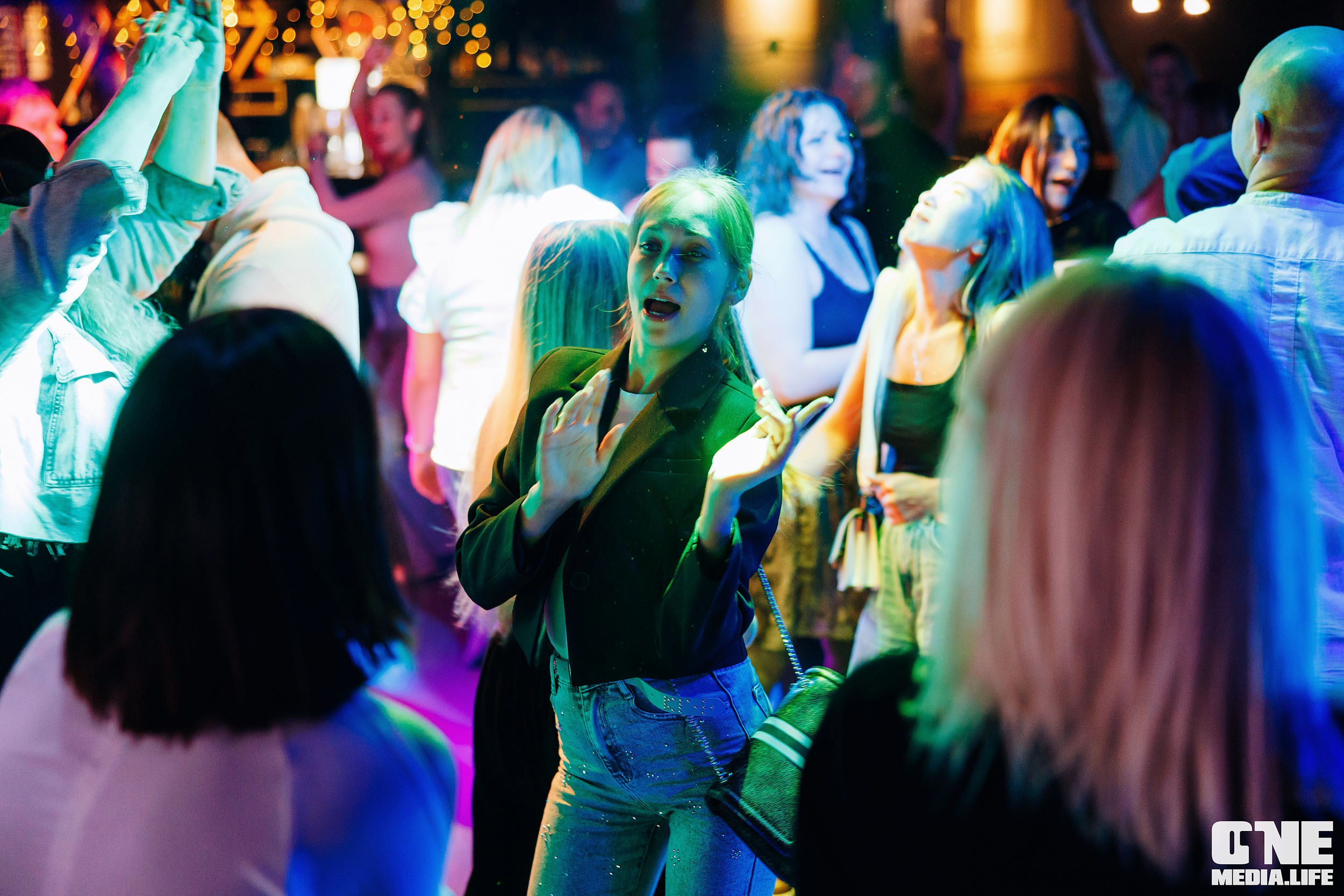 Фоторепортаж из бара Баррэ. One Media Life: фоторепортажи, фотоотчеты с мероприятий и заведений