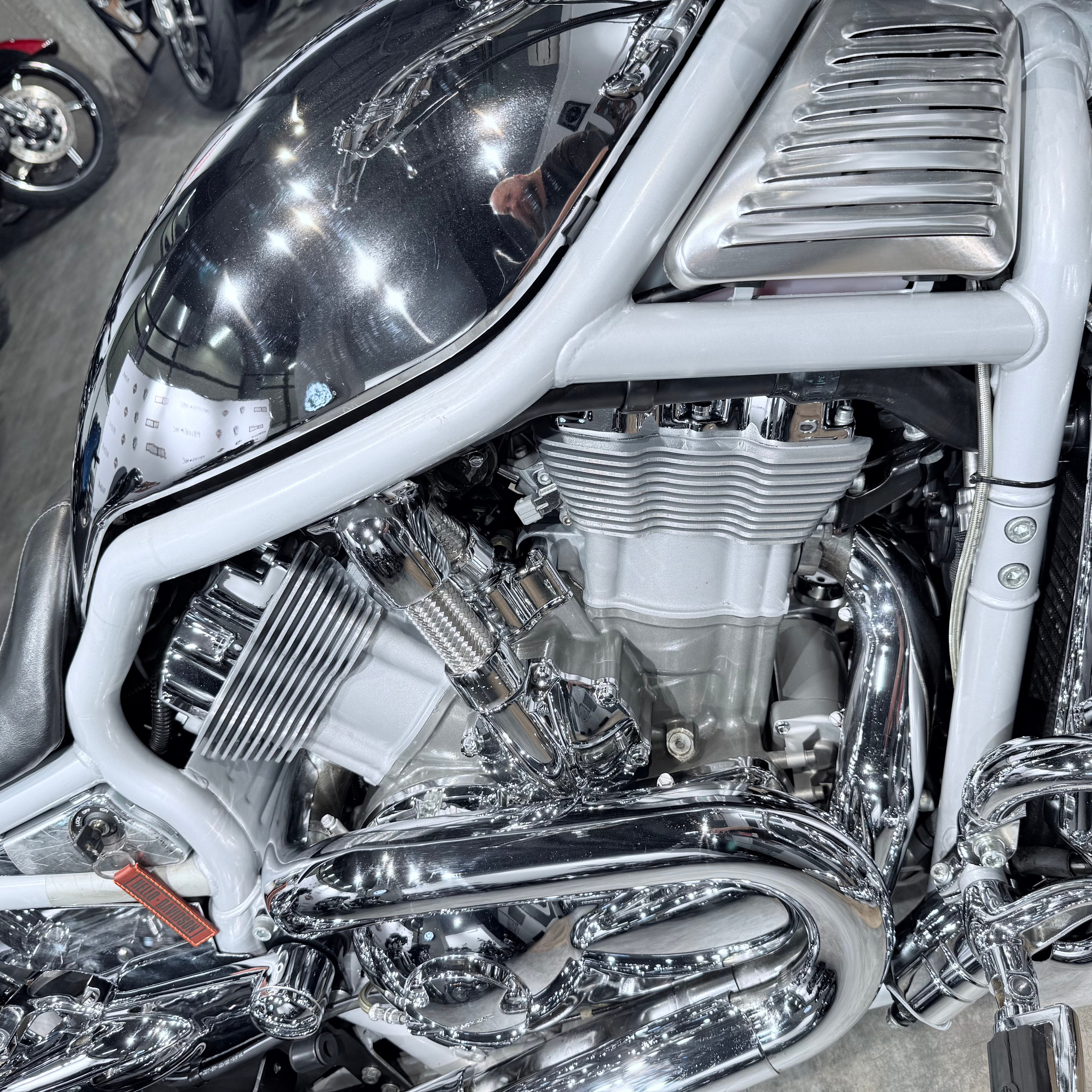 Купить Harley-Davidson 2002 V-ROD Chrоmе Limited Еditiоn (Softail/Dyna) — подробнее на сайте. Hello Davidson, Москва. Только хорошие мотоц