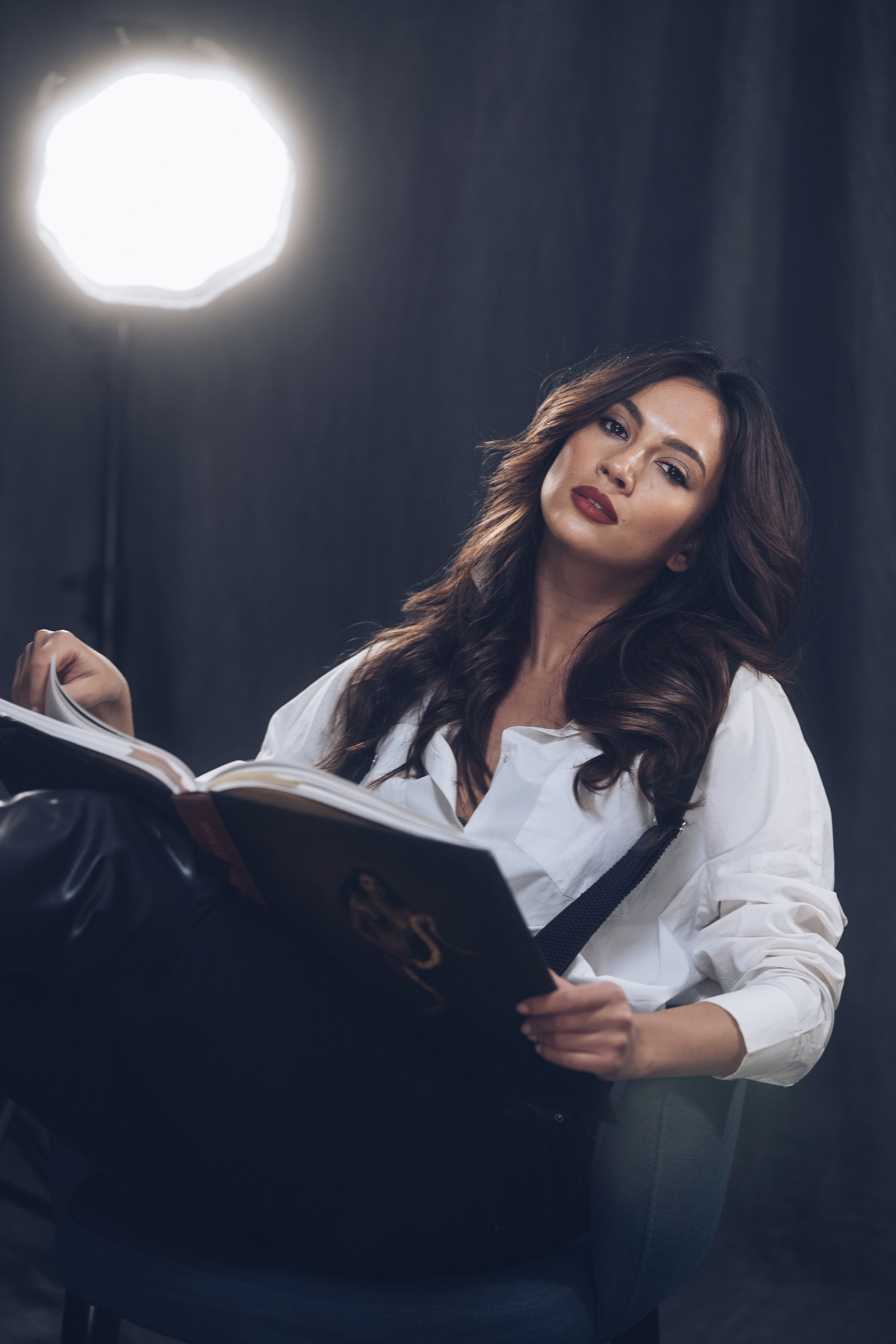 Фотограф Михаил Гуляев. Фотосессия в Новосибирске. Фотосессия в студии.