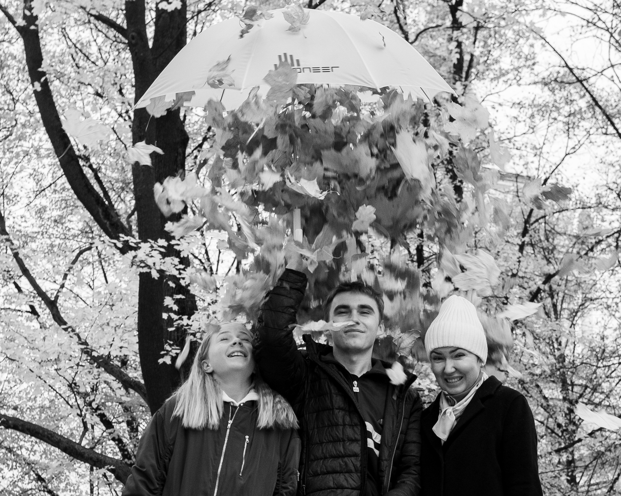 Семейная фотосессия в городе. Свадебный фотограф СПб: Александр Шведов. Фотограф СПб Александр Шведов: Свадьбы, фотопрогулки, портфолио, фотопроекты