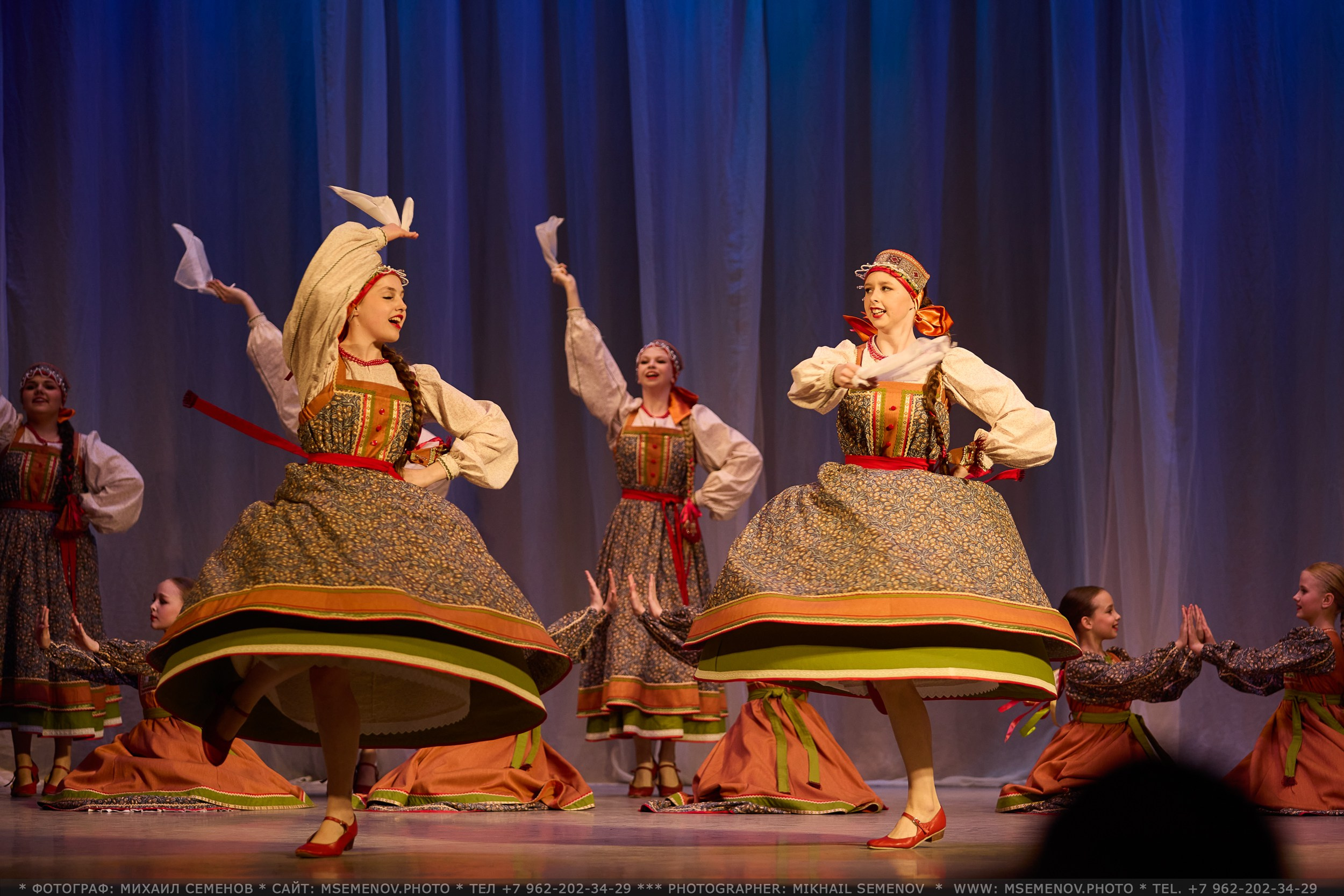 Фоторепортаж с Концерта «Волжанка» и «Задоринка»