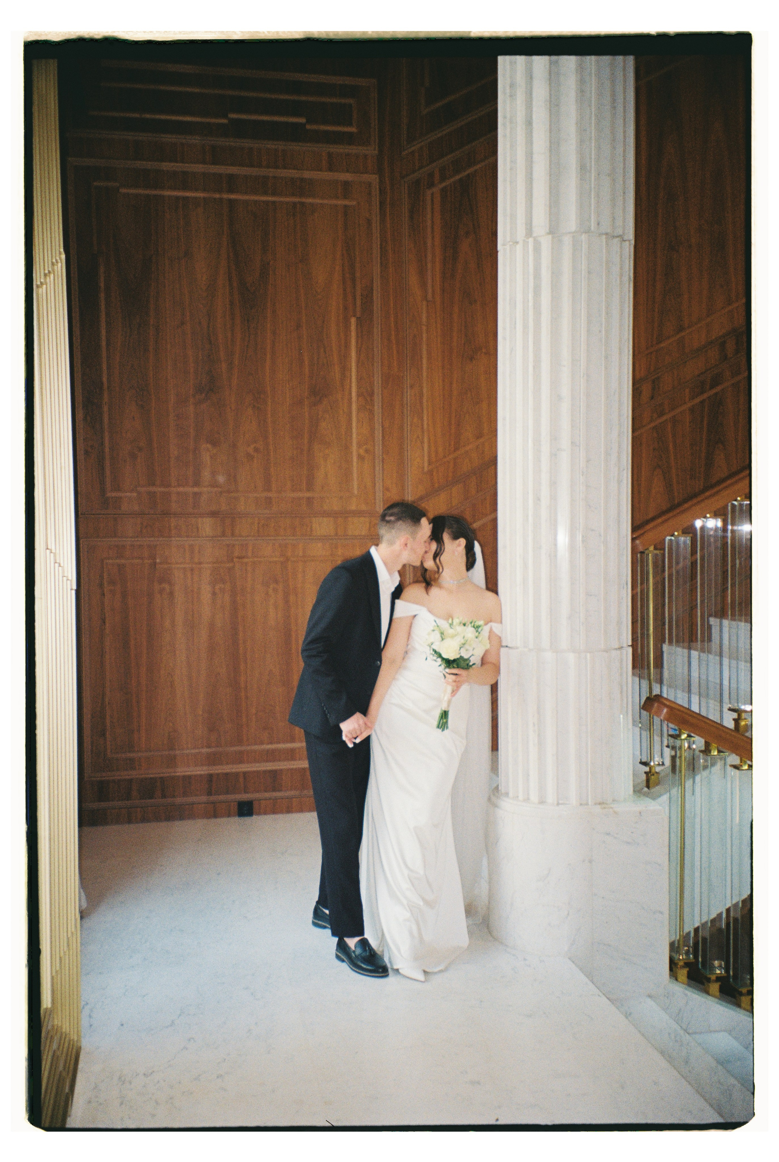 Плёнка. Свадебный фотограф в Москве и по всему миру