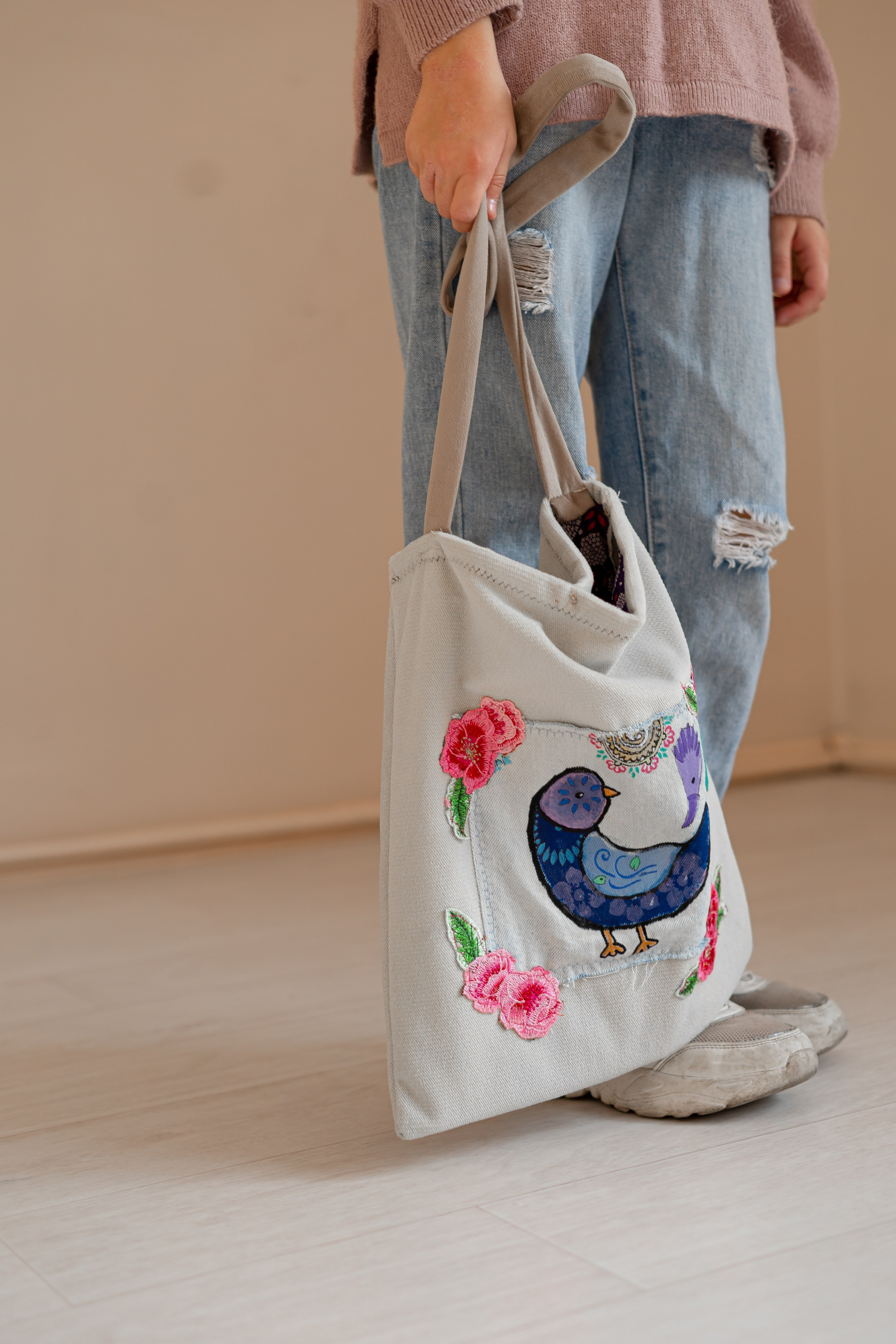 Сумка-шопер с декоративными элементами. Школа для девочек во Владивостоке — Само Совершенство