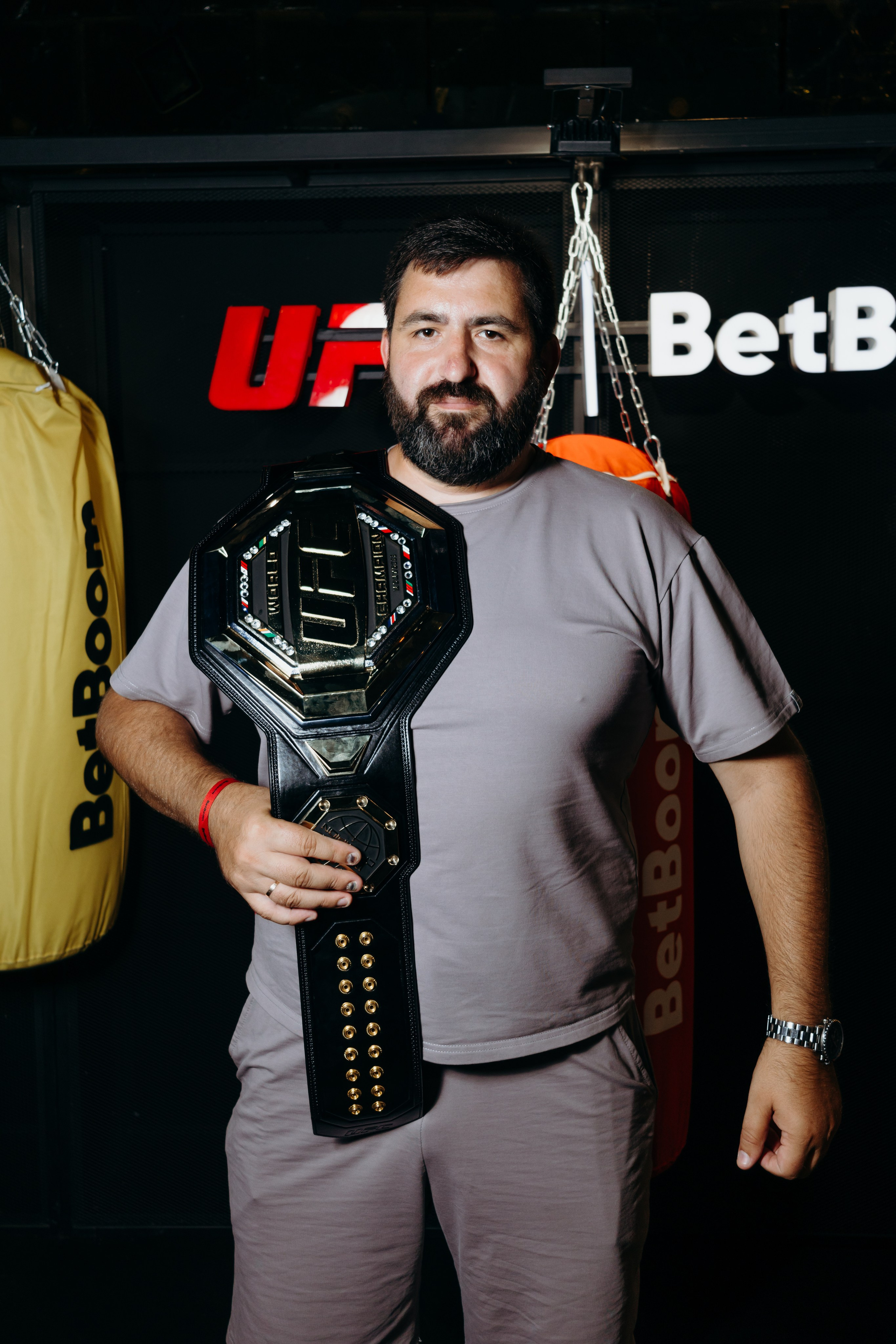 Репортажная съемка боев UFC