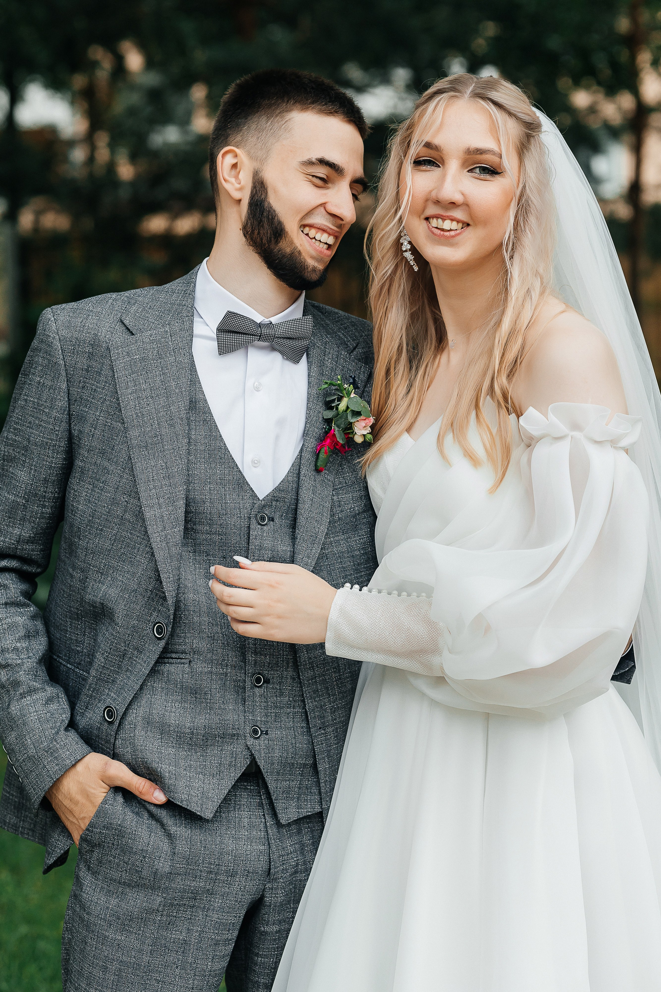 Чувственная первая встреча пары в отеле. Олег Сверчков | Свадебный фотограф Вологда