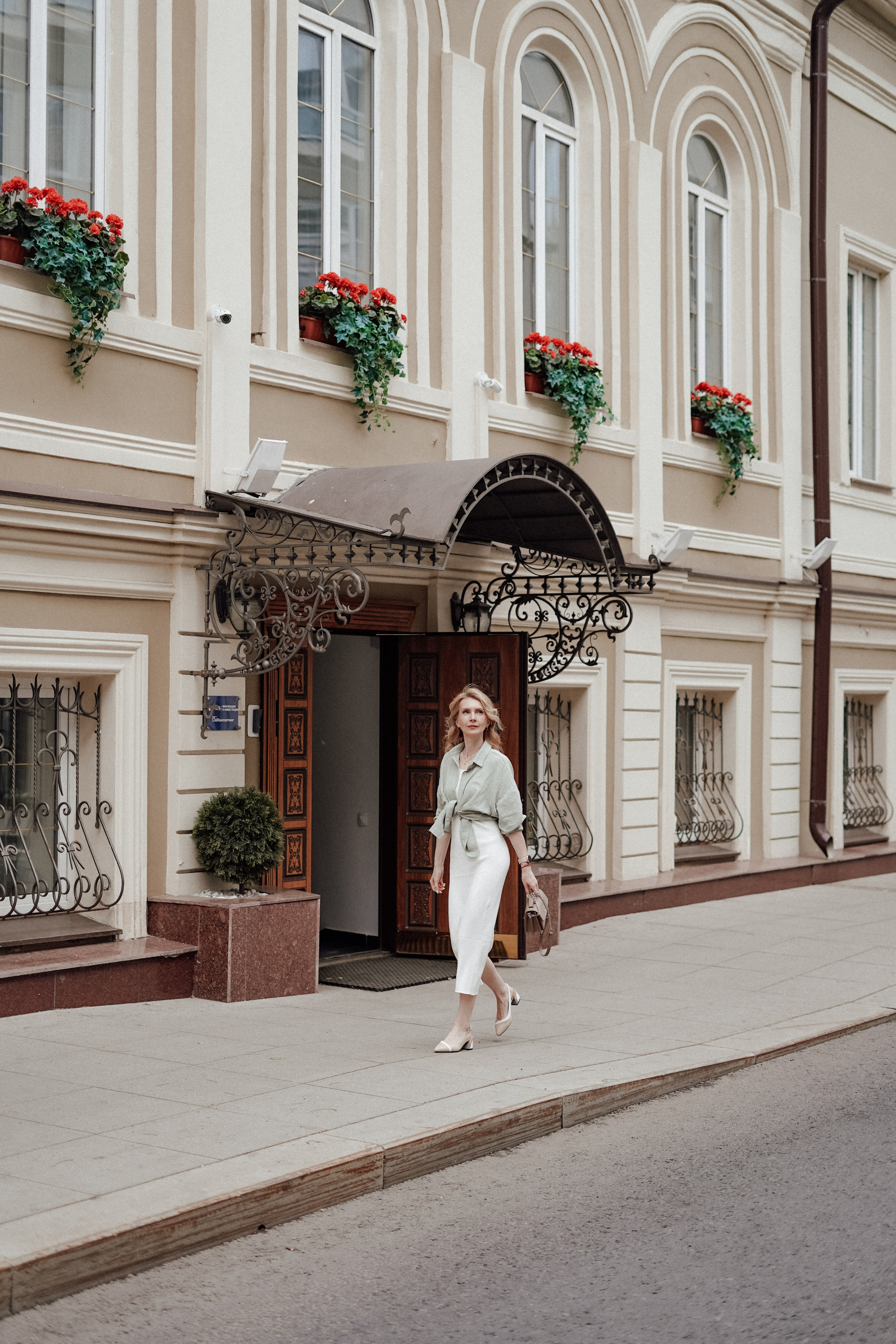 Арина на Чистых Прудах. Фотограф в Сочи и Абхазии | Фототуры | September Air