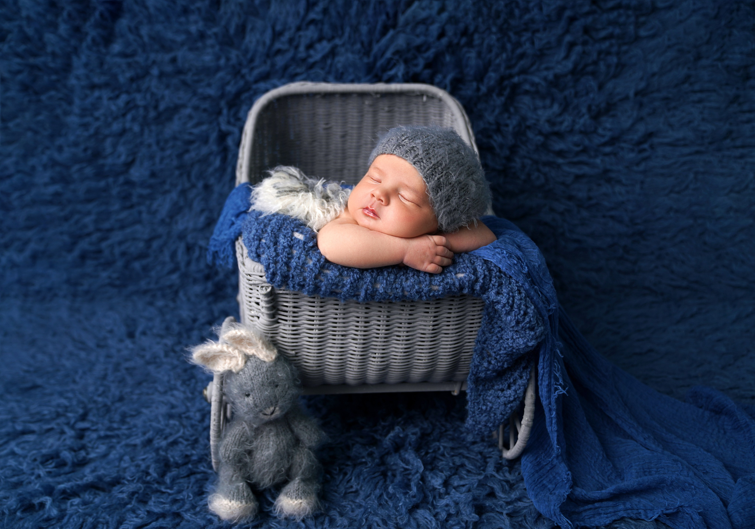 Фотосессия новорожденного (newborn). Фотограф новорожденных, детей до года и беременных в Симферополе