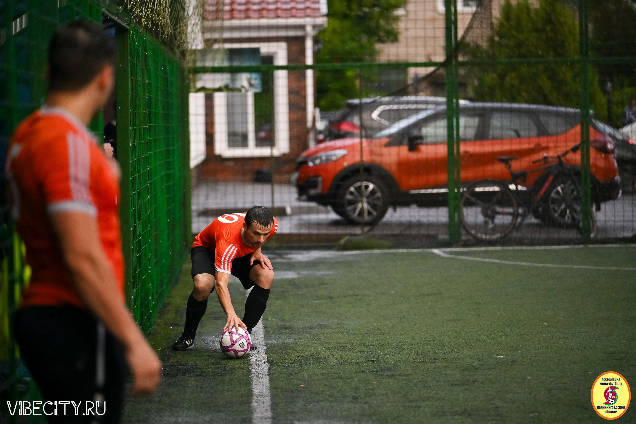 ИГРЫ МИНИ-ФУТБОЛЬНОЙ И КОРПОРАТИВНОЙ ЛИГИ. VIBECITY.RU Вайб Сити Ру Фоторепортажи Фотоотчеты Калининград