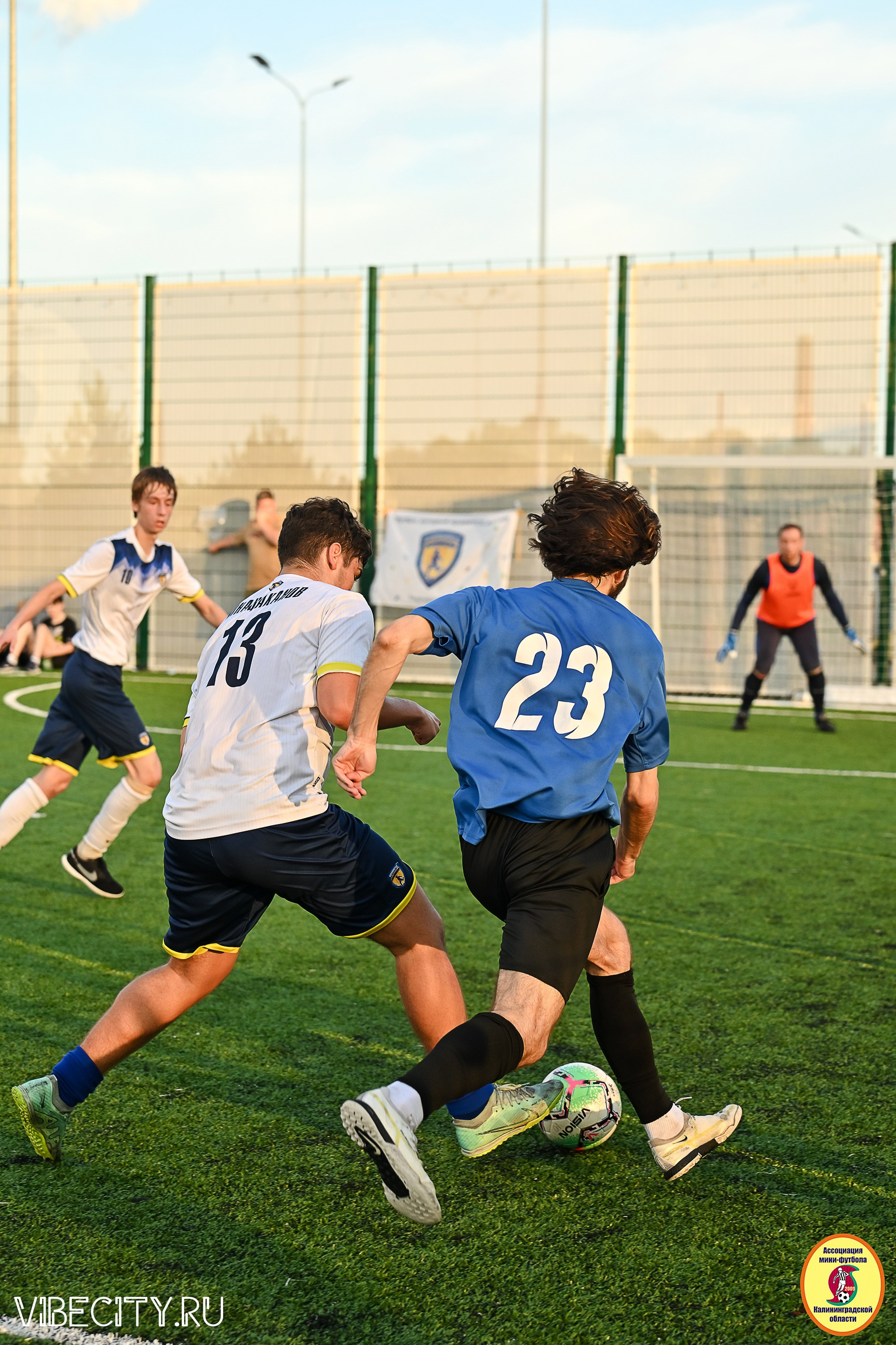 ИГРЫ МИНИ-ФУТБОЛЬНОЙ И КОРПОРАТИВНОЙ ЛИГИ. VIBECITY.RU Вайб Сити Ру Фоторепортажи Фотоотчеты Калининград