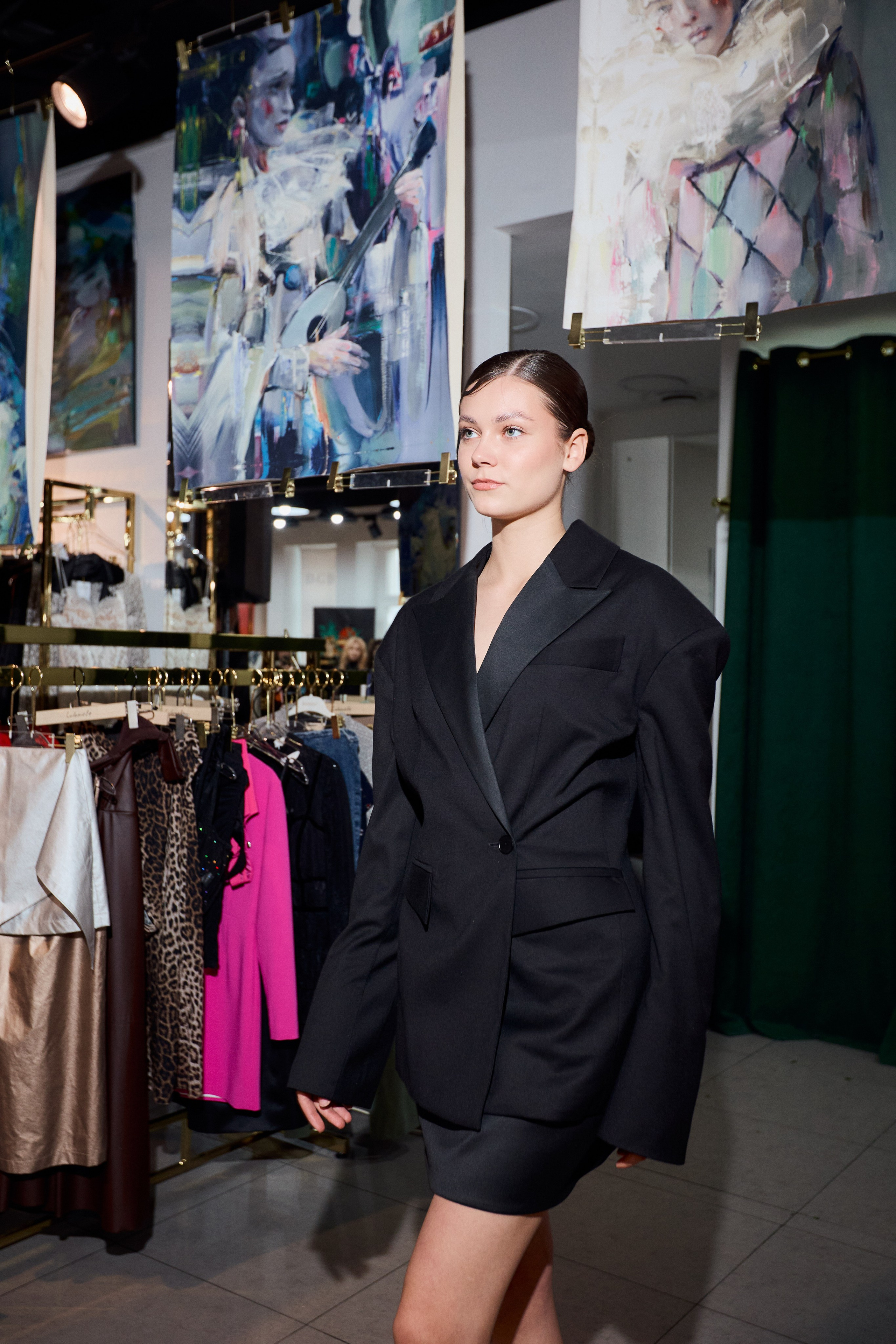 Рождение кода роскоши: коллаборация Empyreal Mary и Александры Надёжкиной. СВОИ. ФОТООТЧЕТЫ-СОБЫТИЯ-МЕСТА