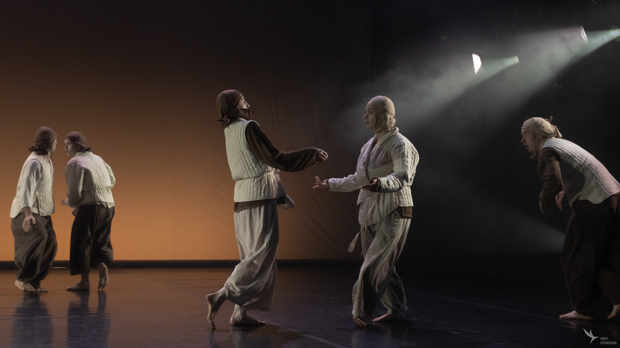 Физический театр «balballar». Объединение «Алиф». Репортажный фотограф в Казани Павел Серпокрылов