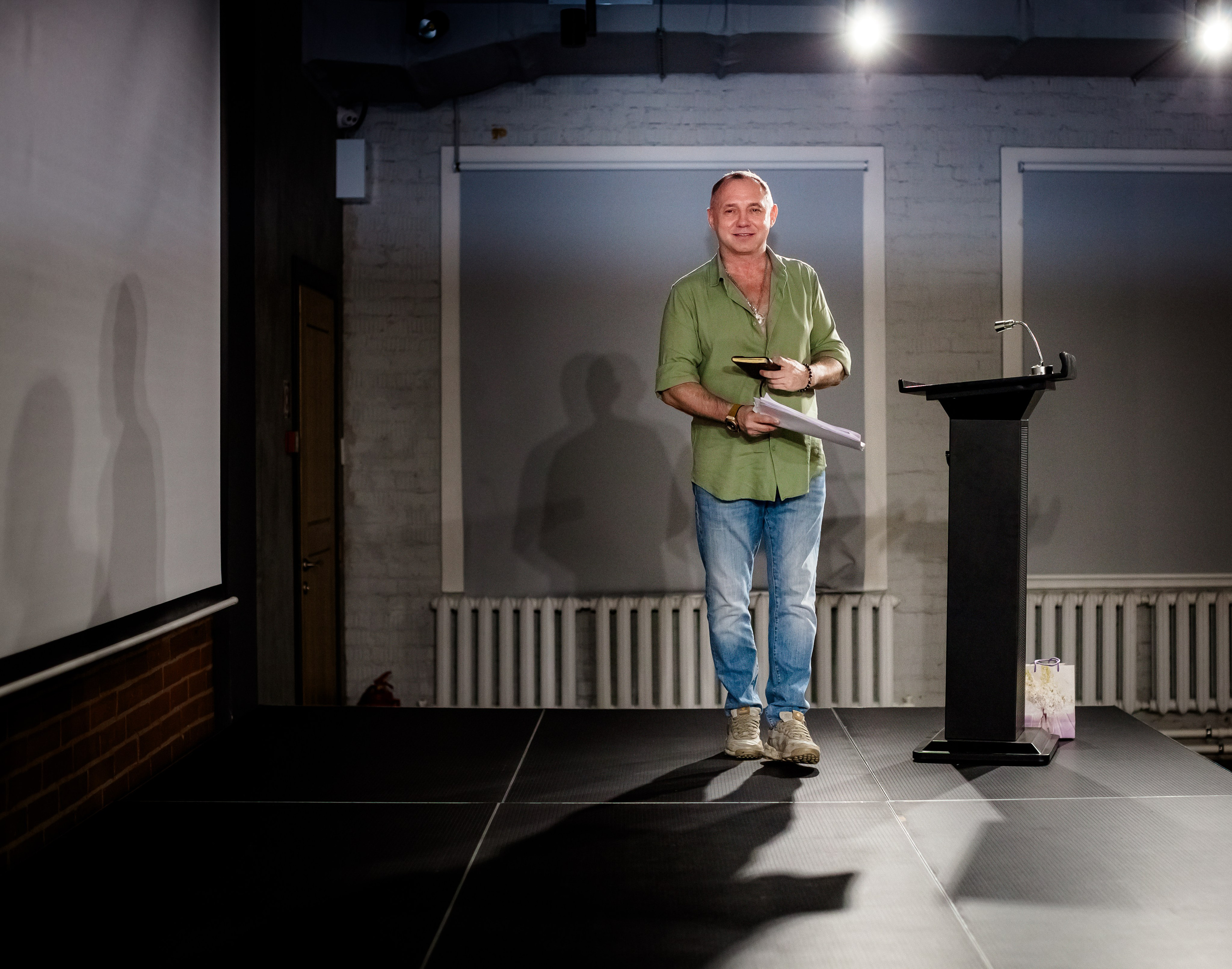 Творческие встречи. Поэт Александр Зайцев