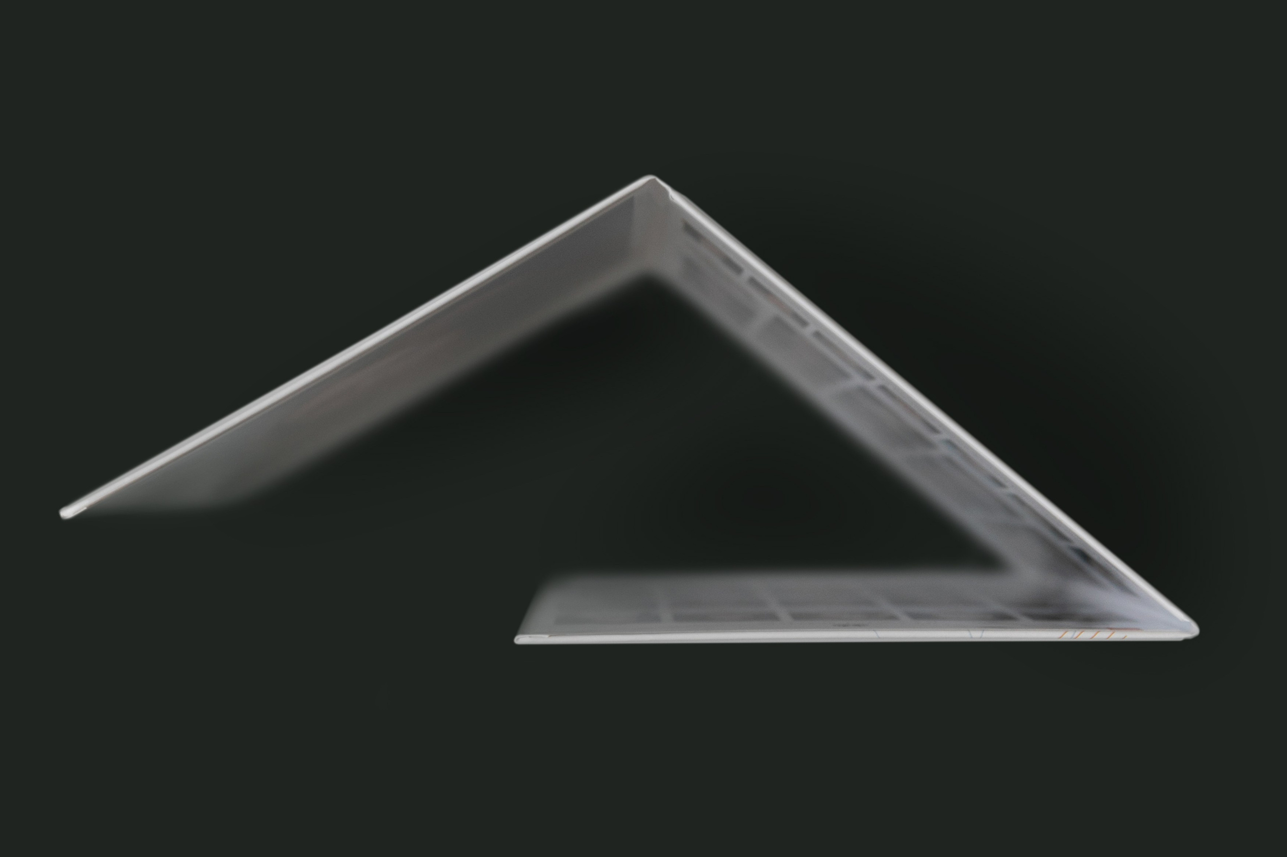 Стильные, современные альбомы для выпускников. Свадебный, семейный и школьный фотограф в Сызрани Максим Баталов