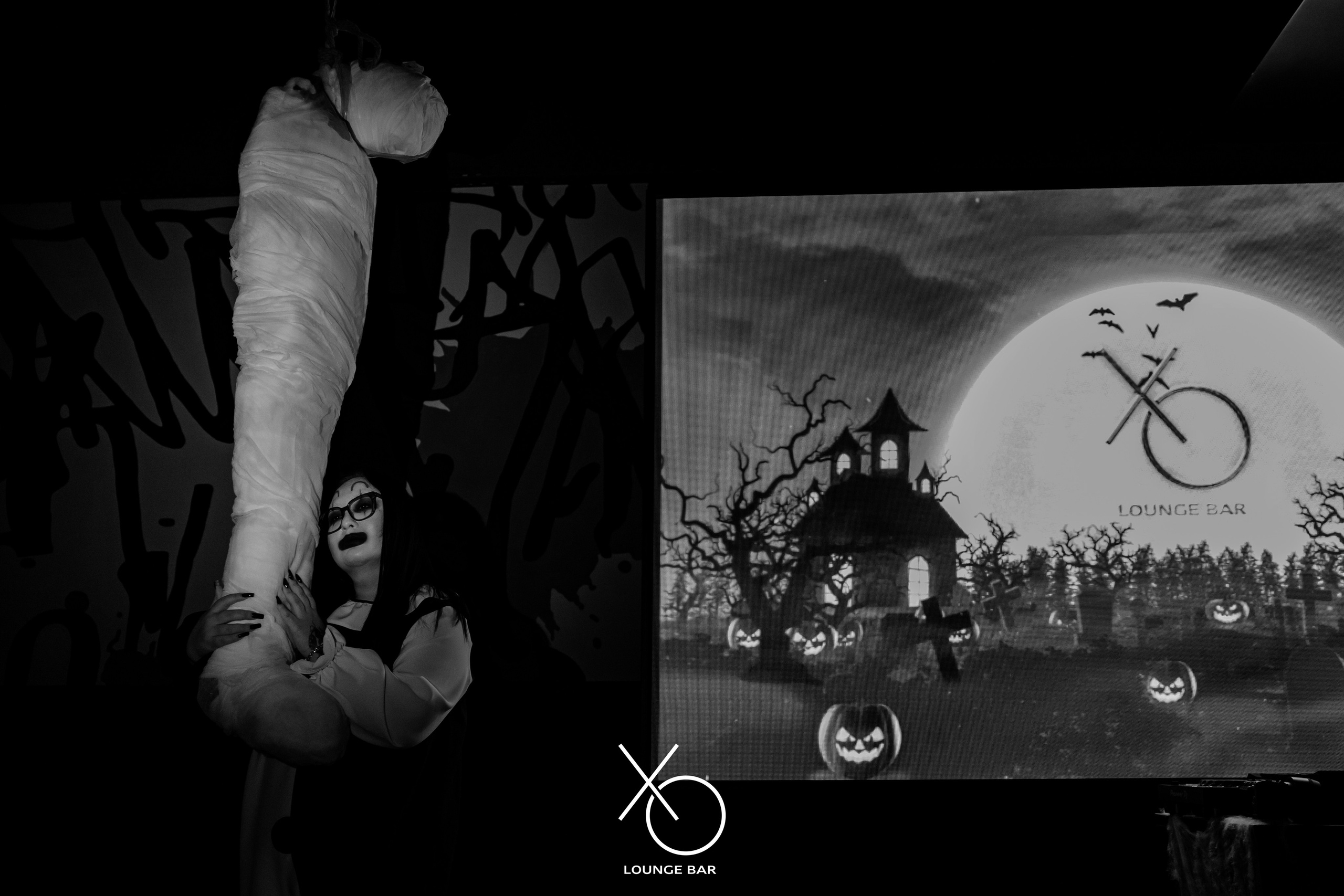 Halloween. Lounge Bar X.O