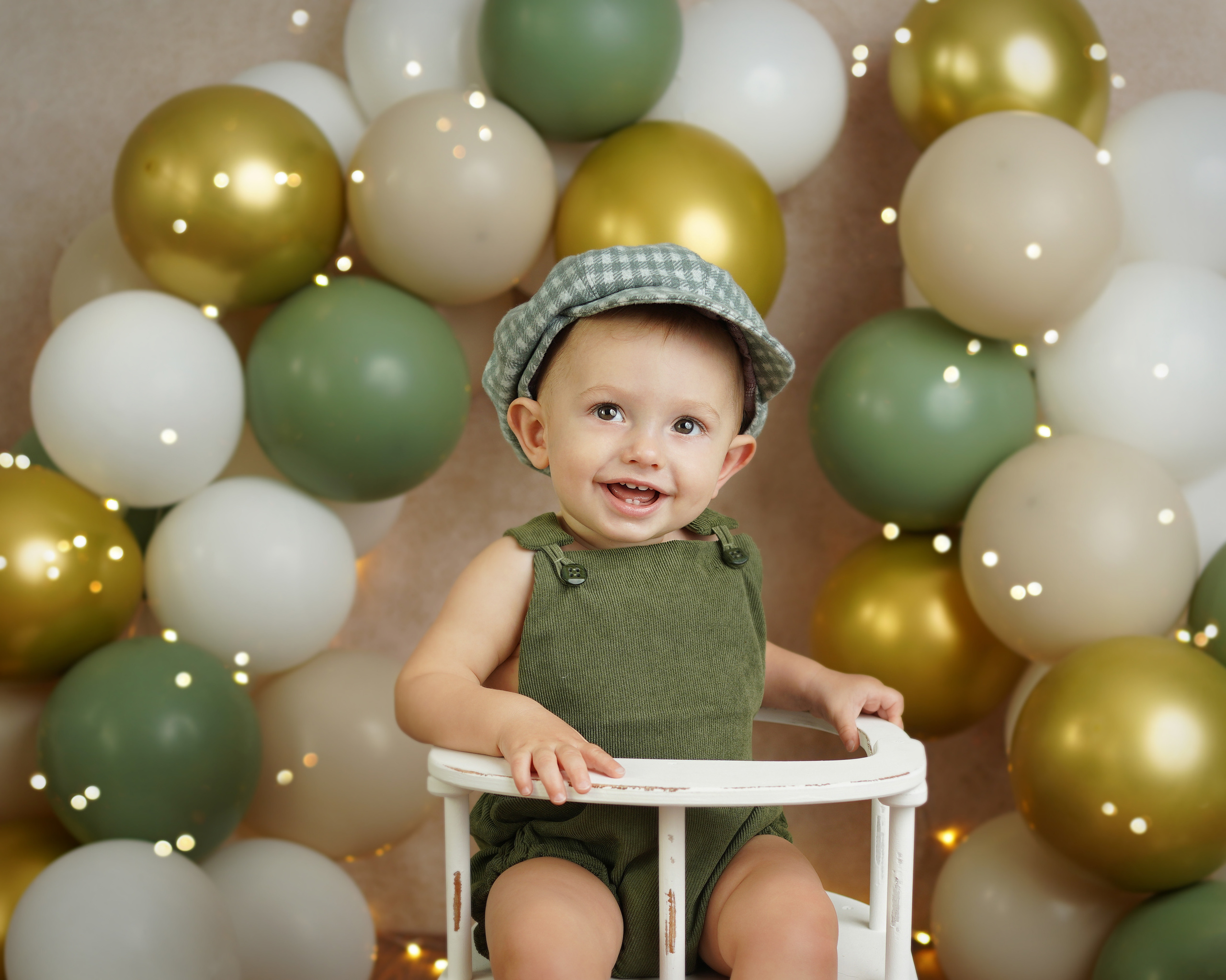 Детская фотосессия Первый год. Детский фотограф и фотограф новорожденных в Калининград Оксана Иваний