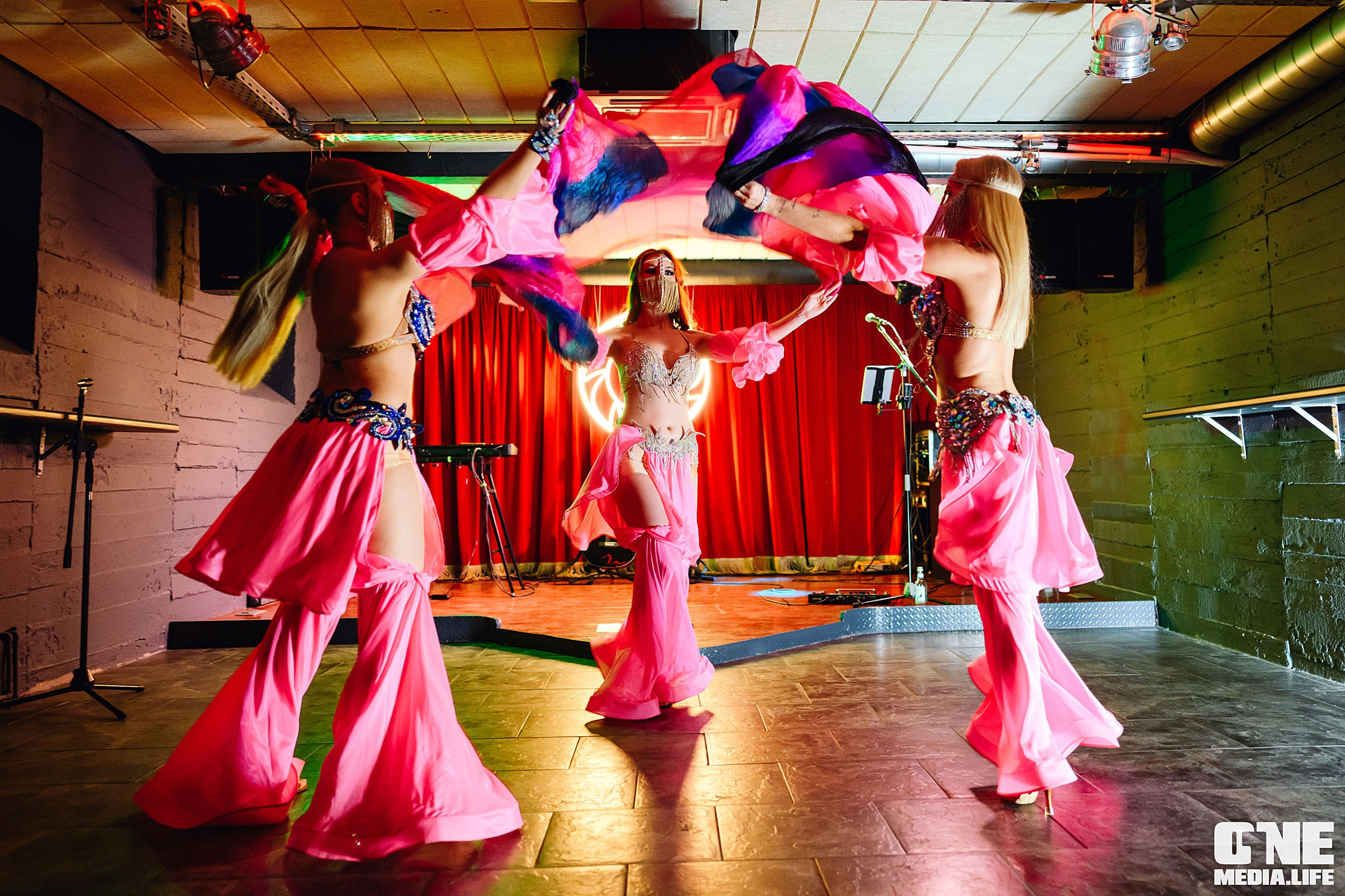 Фоторепортаж с дня рождения бара Дредноут. One Media Life: фоторепортажи, фотоотчеты с мероприятий и заведений