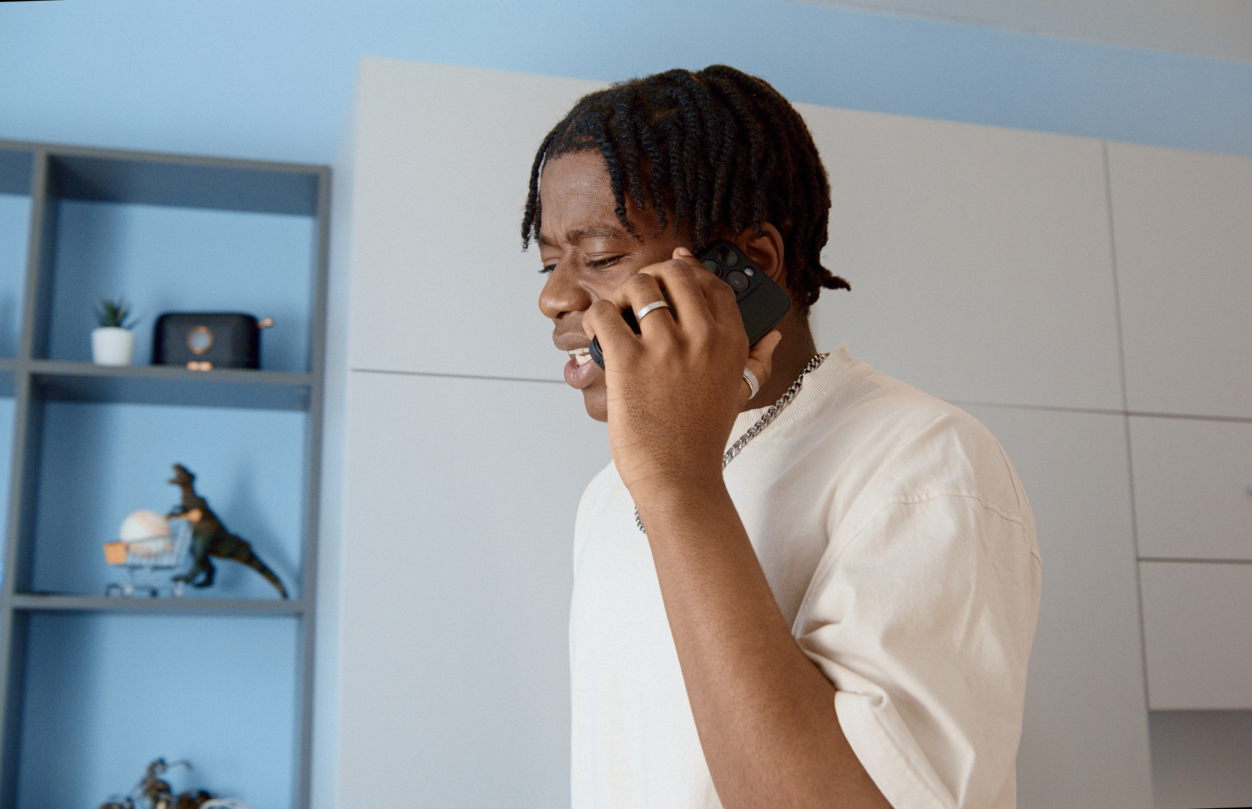 Новосибирск. Коммерческий фотограф для маркетплейсов Wildberries и Ozon в Новосибирске — фото и видео для брендов