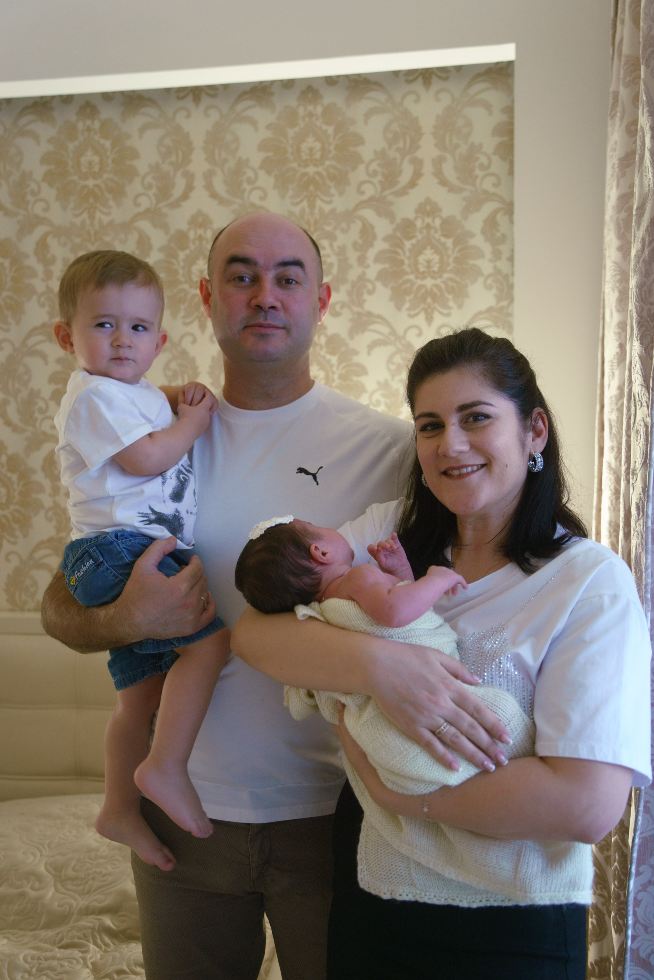 Съемка семьи Амины с четырьмя детьми. Видеограф Осинина Татьяна — видеосъемка в Москве