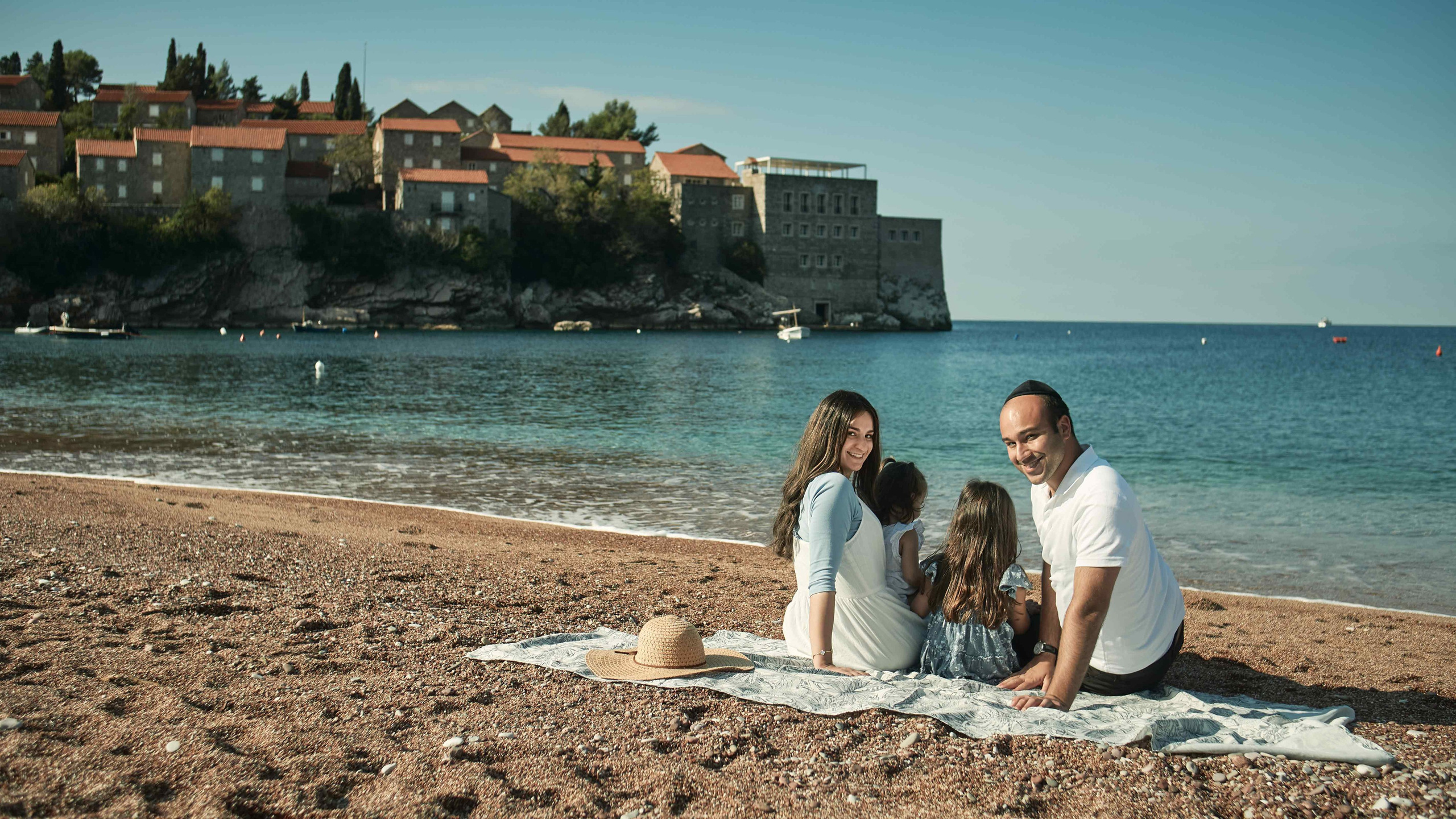 Family Photoshoot in Sveti Stefan — Shoshana & Jacob Family