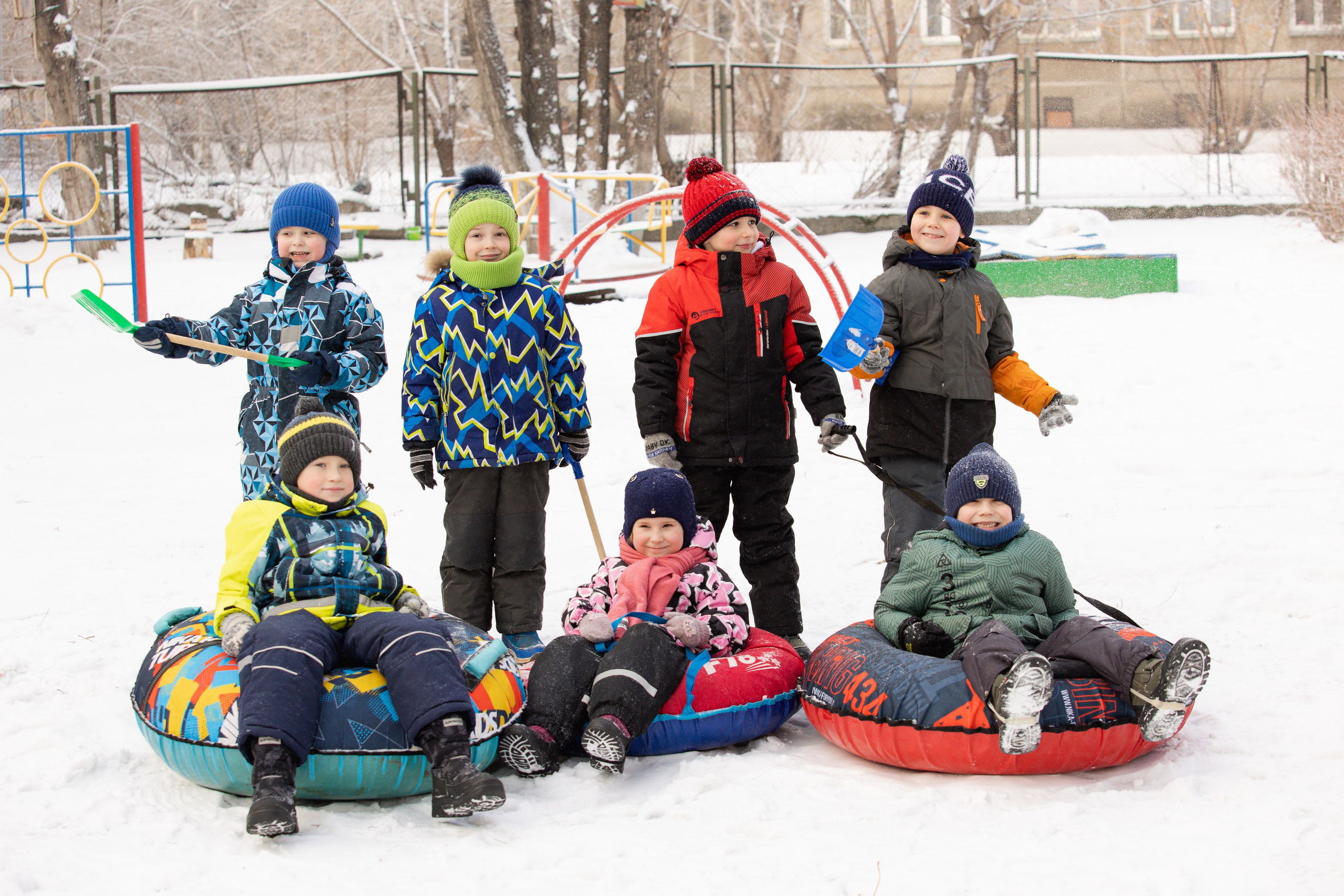 Выпускные альбомы в Красноярске. Студия Колибри