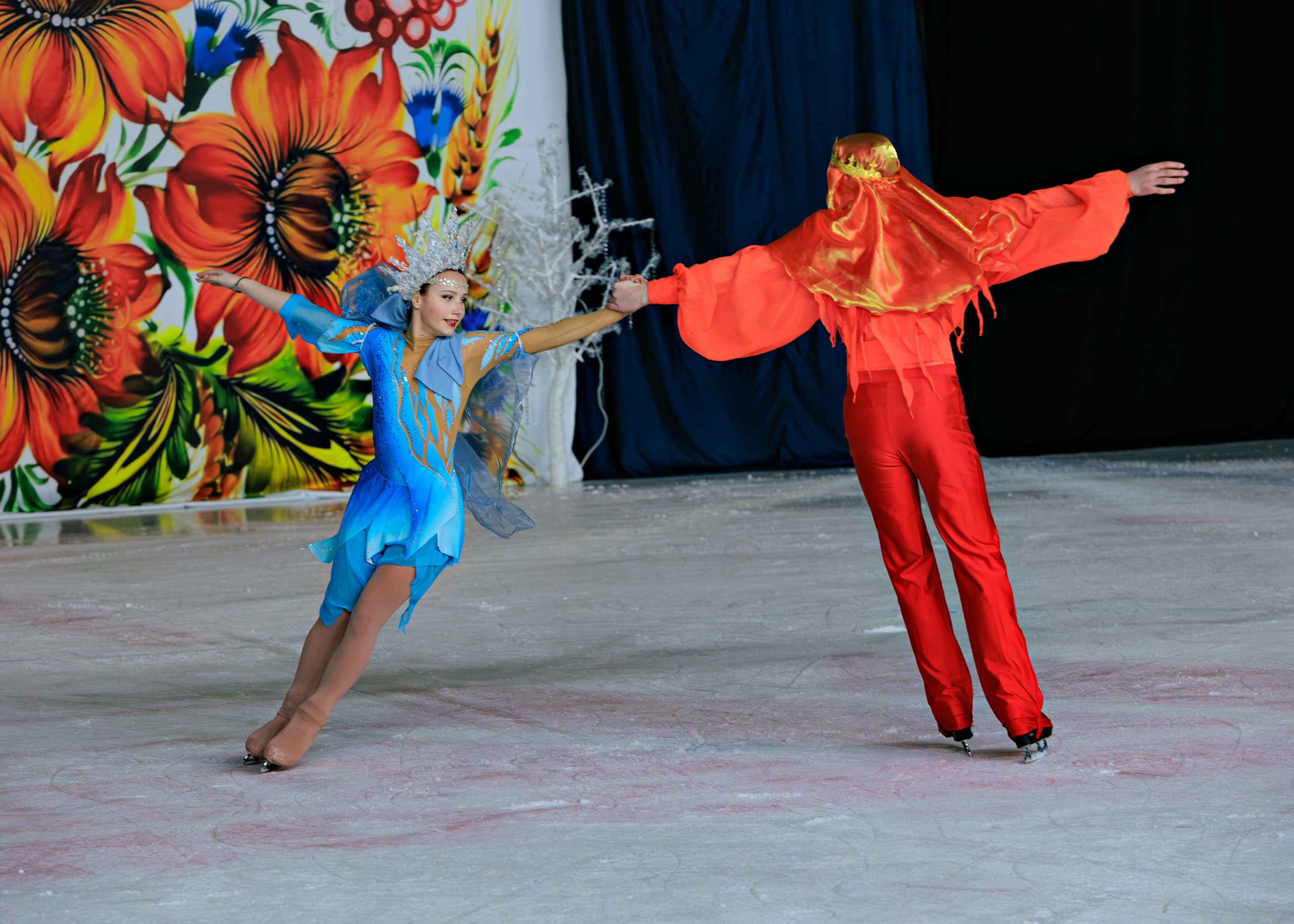 Детский театр на льду «АЛЕКО». Выпускные альбомы и школьный фотограф в Подольске, Троицке, Щербинке, Москве и Московской области