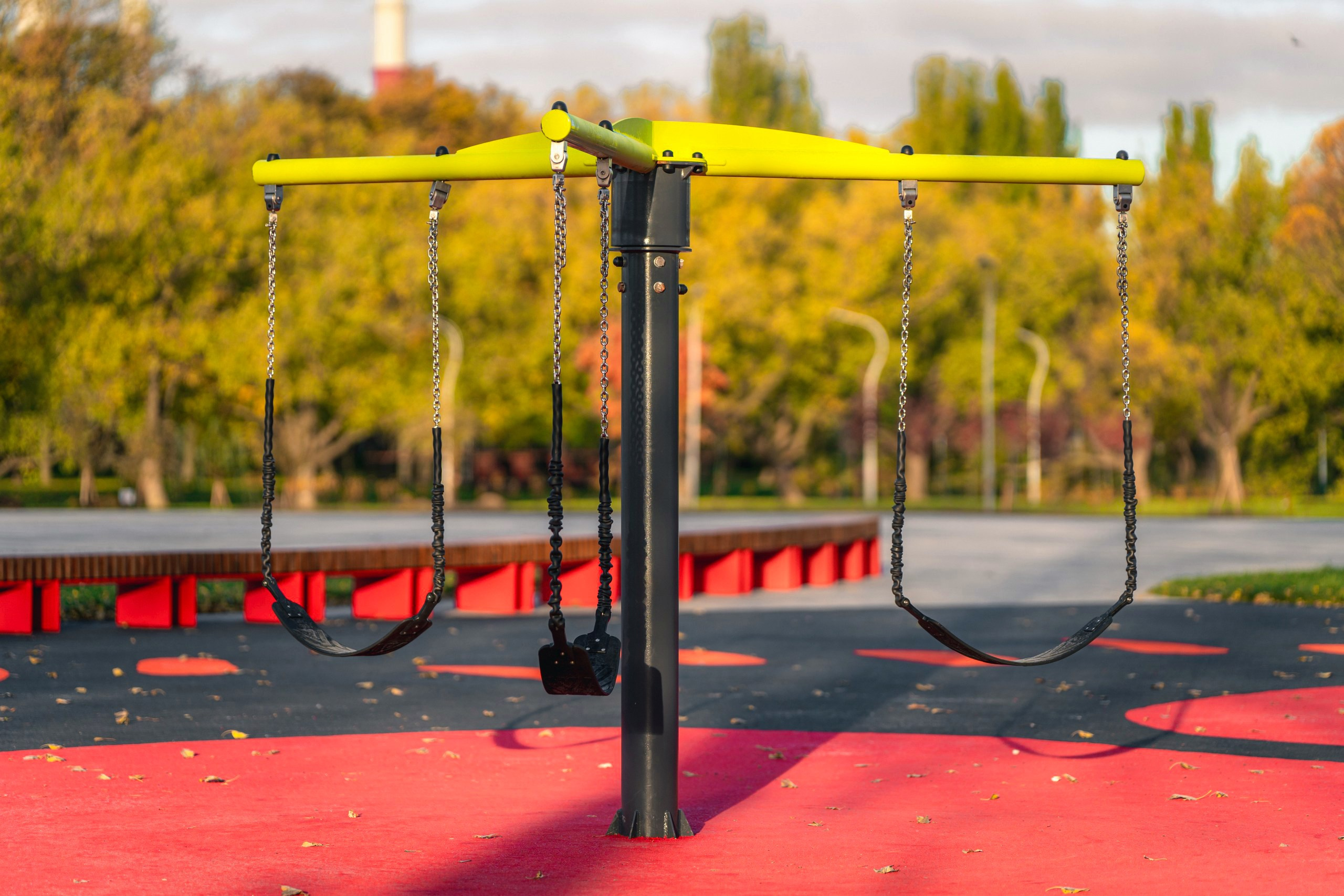Детская площадка в Парке Авиаторов. Святослав Буньков | фотограф