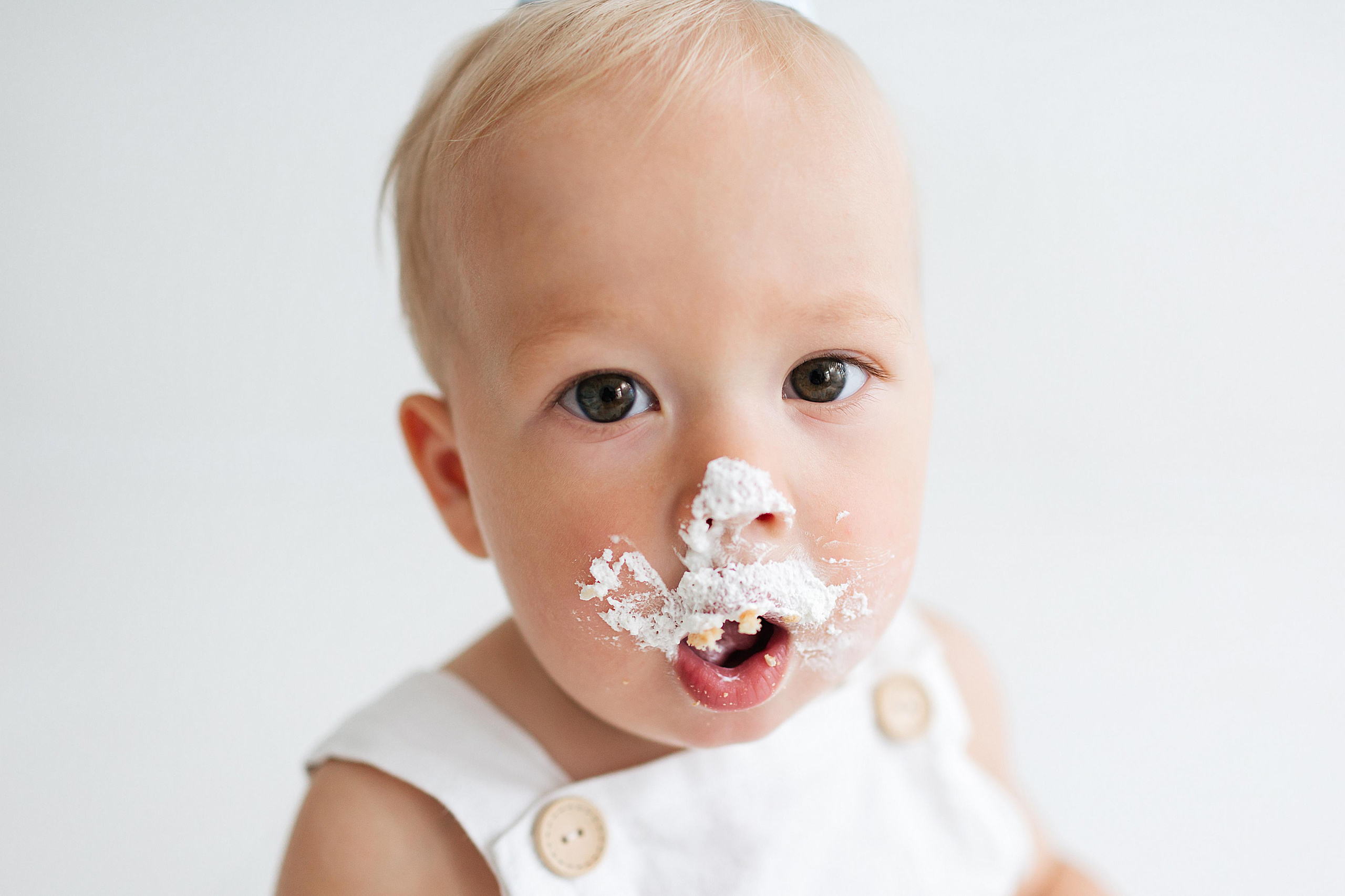 Фотосессия крушение торта