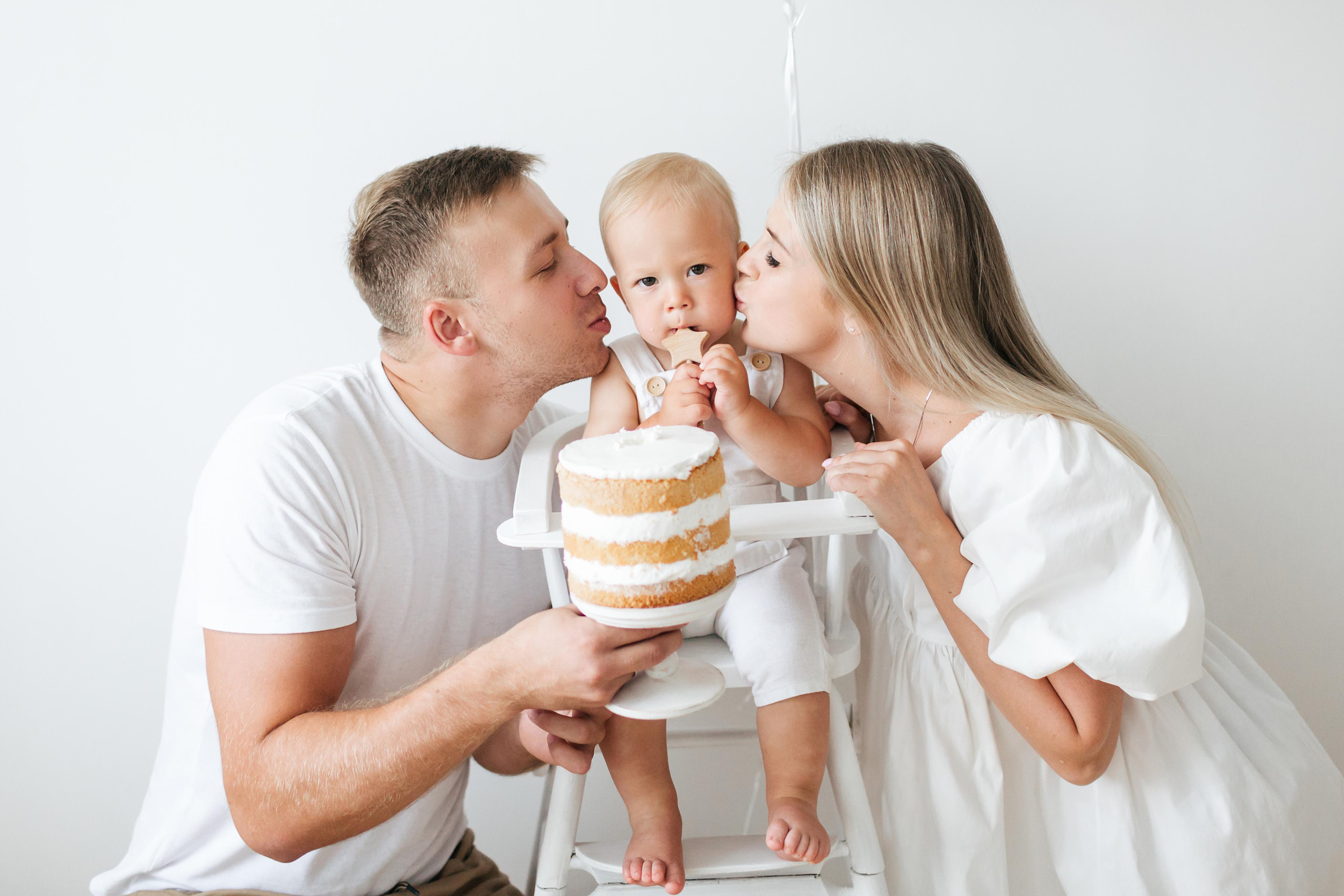 Первый день рождения