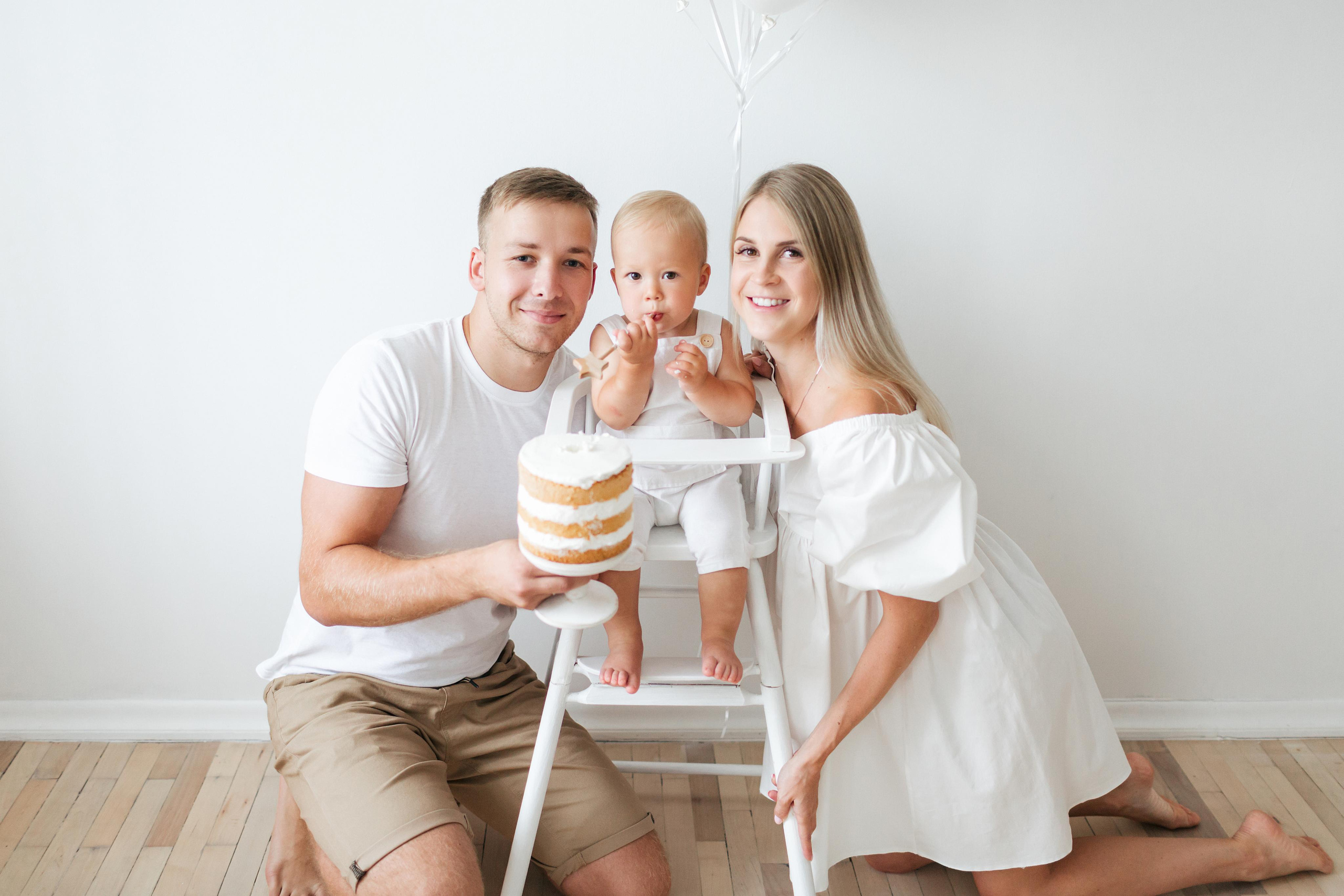 Фотосессия крушение торта