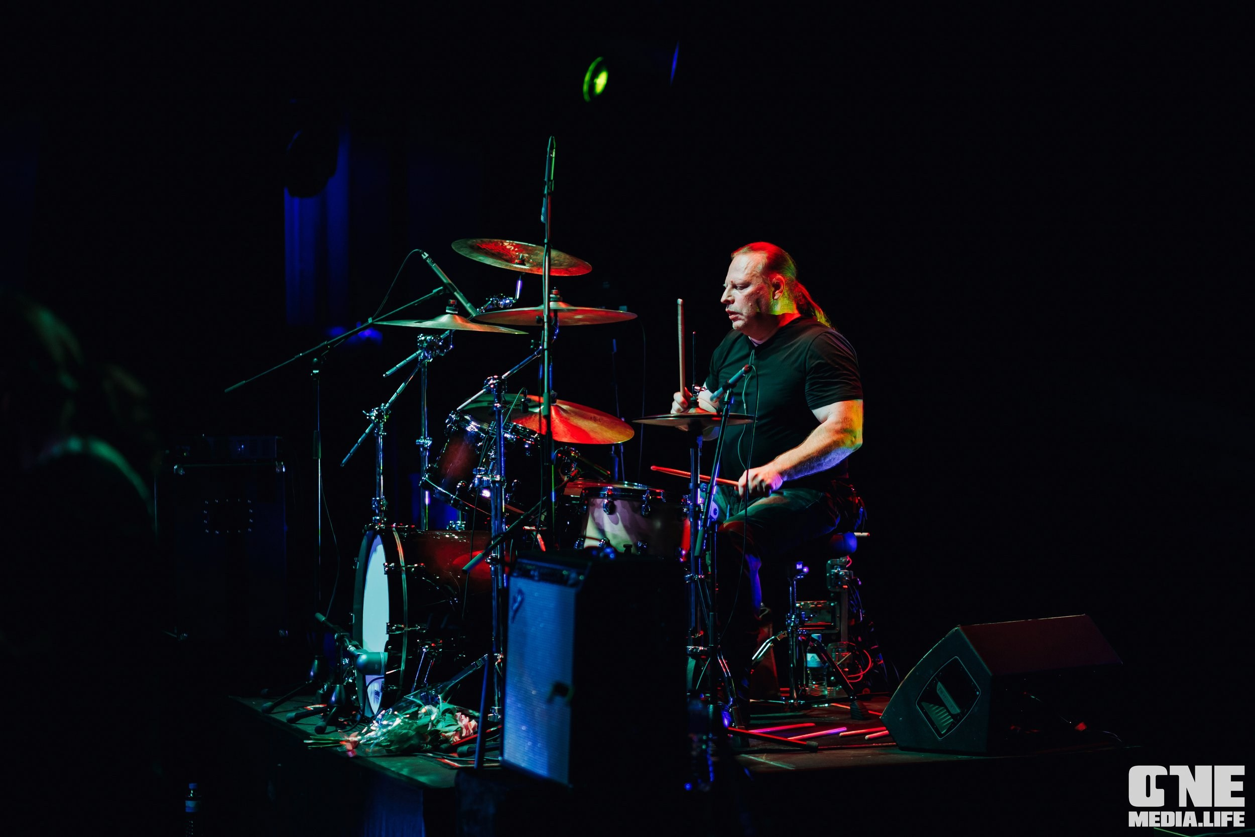 Фоторепортаж из театра эстрады Янтарь-холл. One Media Life: фоторепортажи, фотоотчеты с мероприятий и заведений