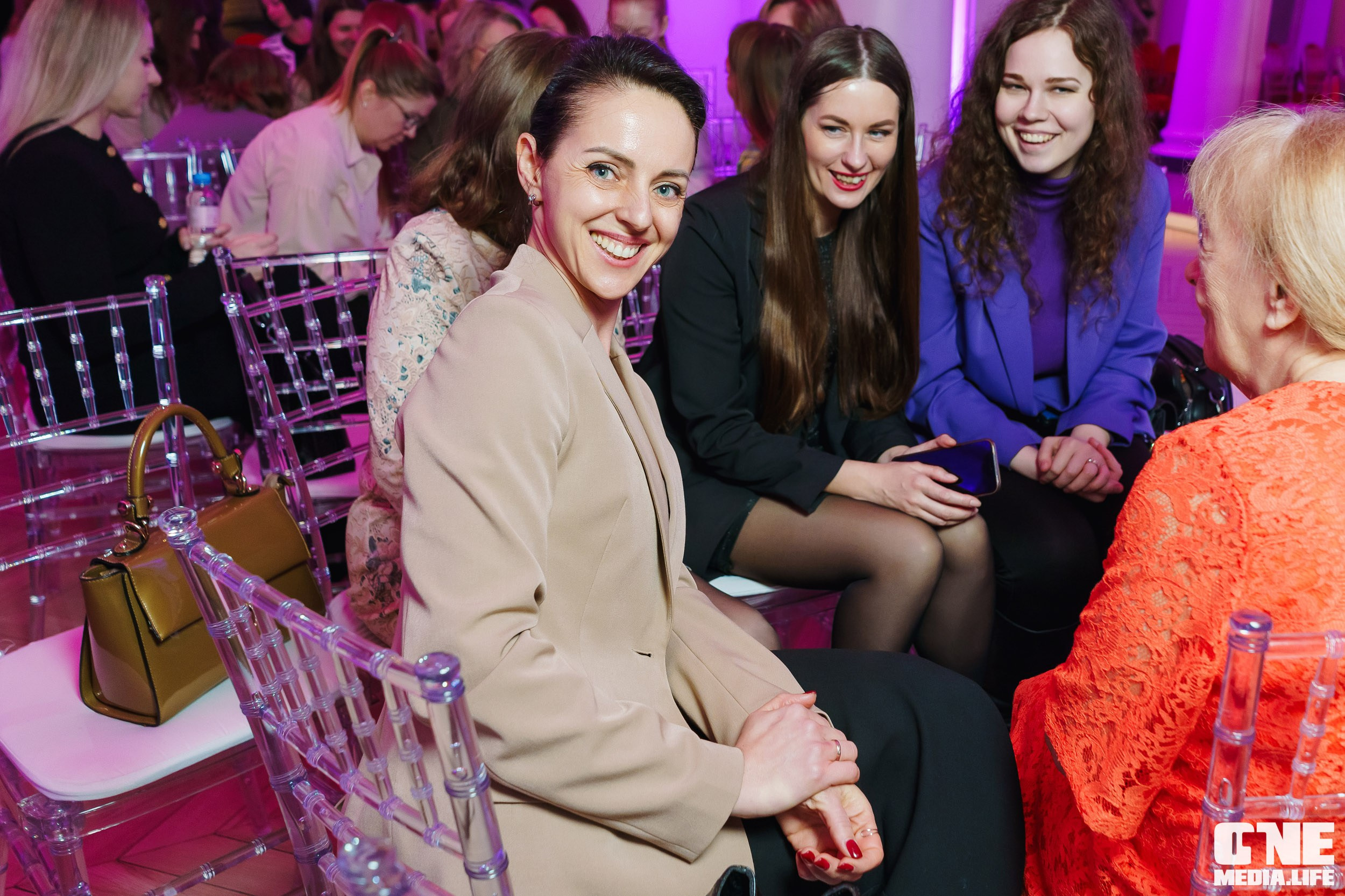 Форум Мой Бизнес — ДЕВИЧНИК. One Media Life: фоторепортажи, фотоотчеты с мероприятий и заведений