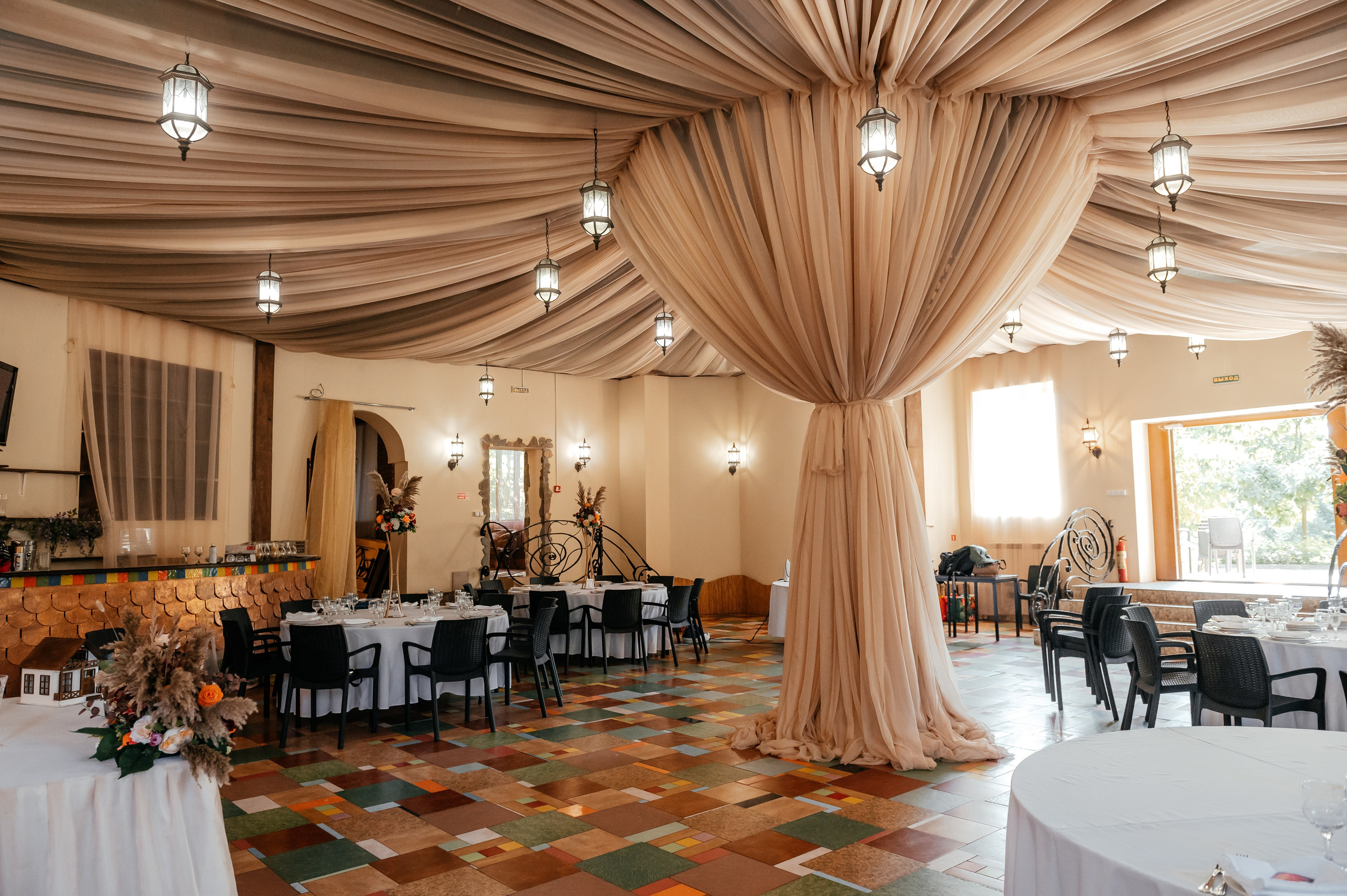 Отели подмосковья, где можно провести свадьбу. Свадебный и семейный фотограф Виктория Носачёва. Щелково, Москва и МО