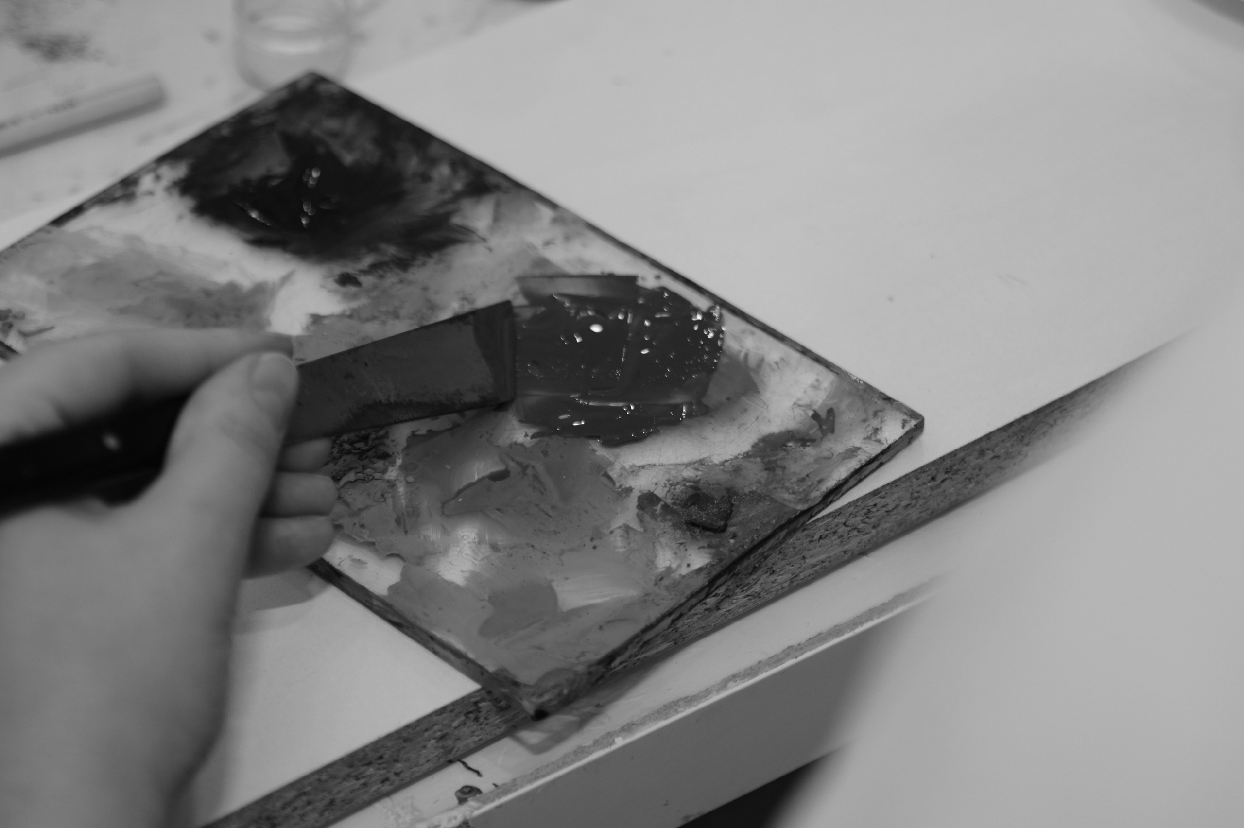 Мастерская у Нины Ковалевской. Фотограф Егор Целнаков