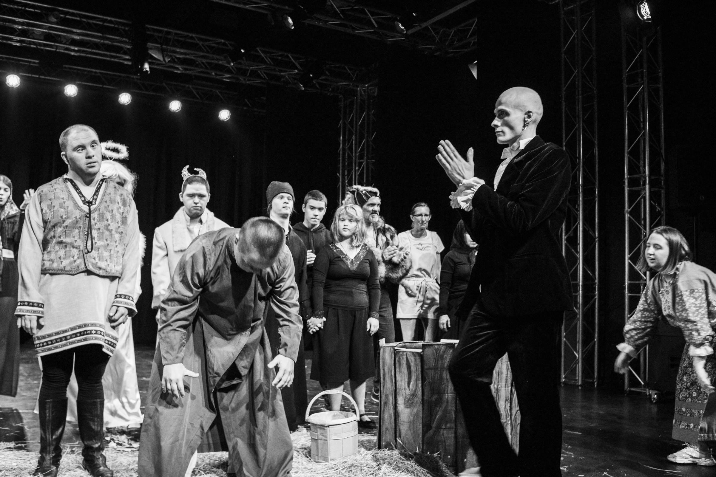 «Прения живота со смертью». Портретный и Арт фотограф Москва, Санкт-Петербург, Тбилиси