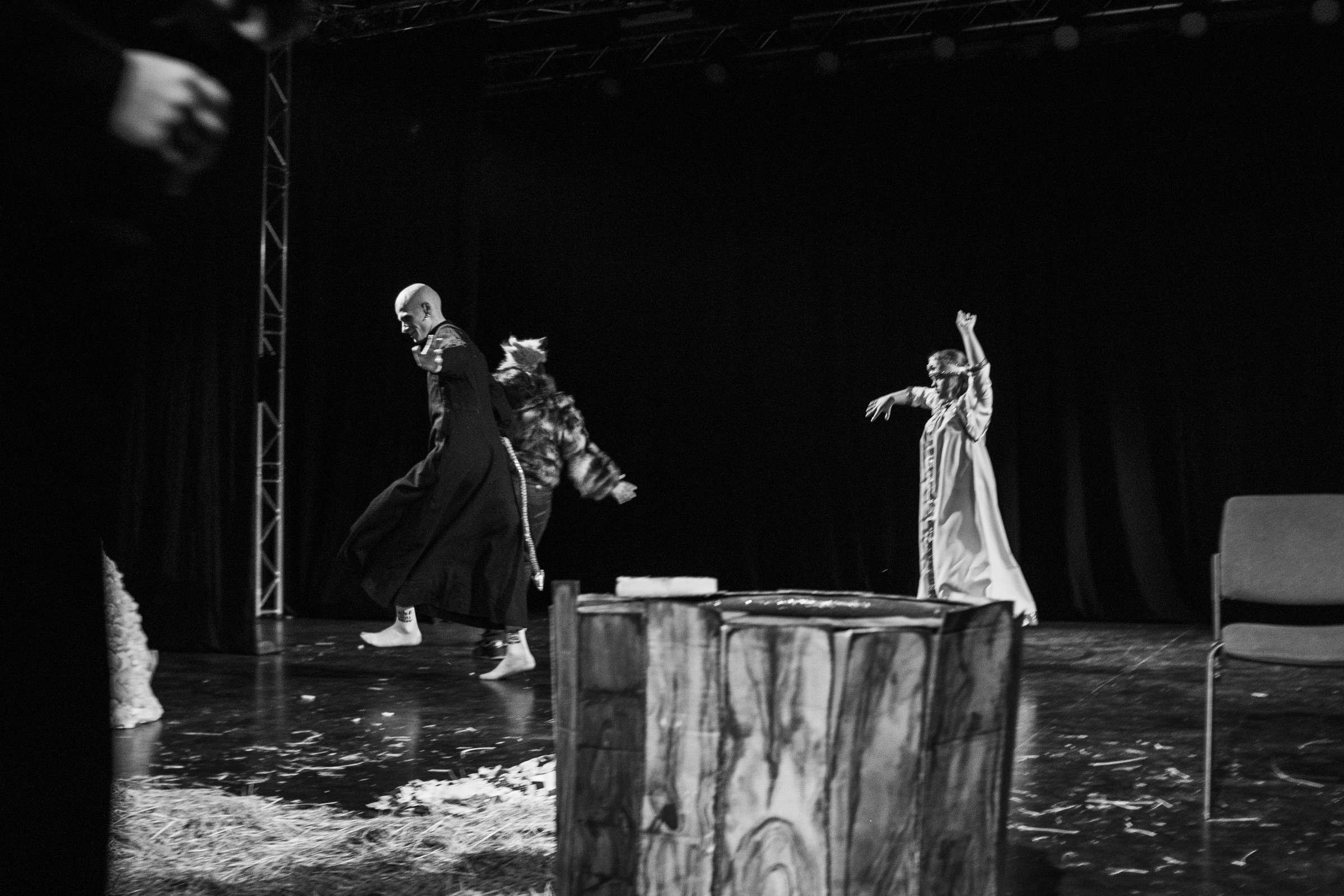 «Прения живота со смертью». Портретный и Арт фотограф Москва, Санкт-Петербург, Тбилиси