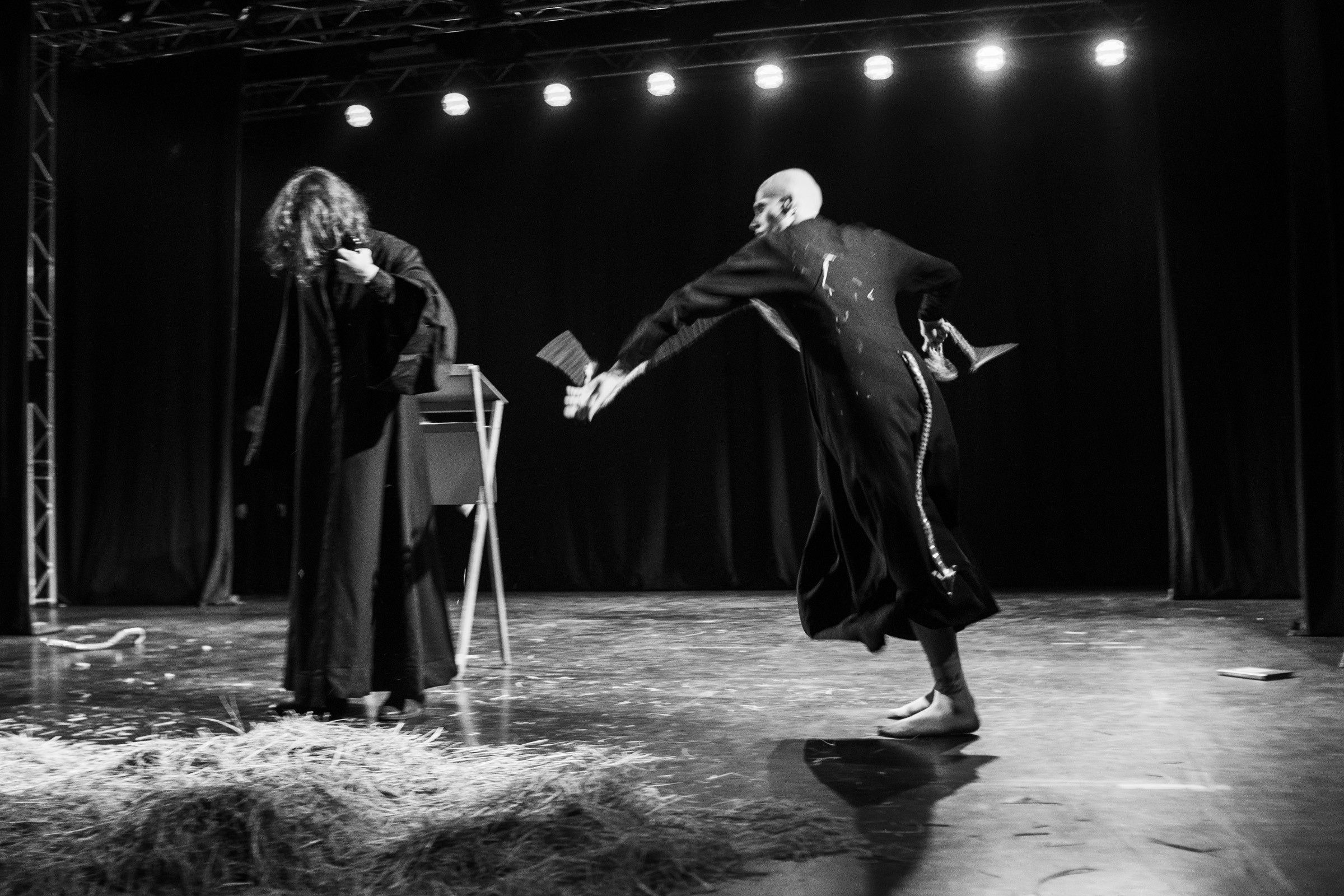 «Прения живота со смертью». Портретный и Арт фотограф Москва, Санкт-Петербург, Тбилиси