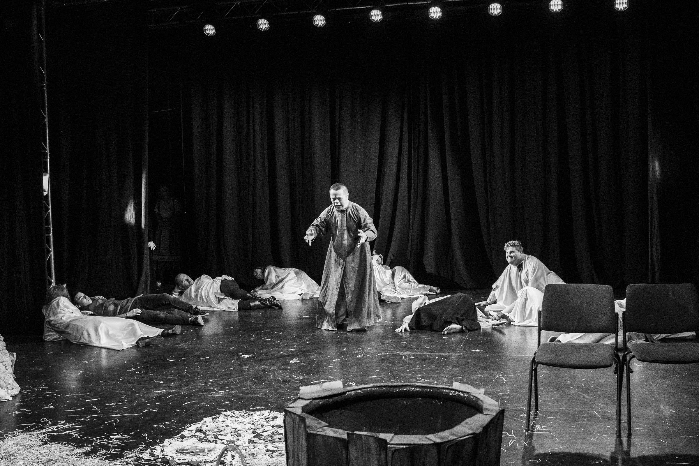 «Прения живота со смертью». Портретный и Арт фотограф Москва, Санкт-Петербург, Тбилиси