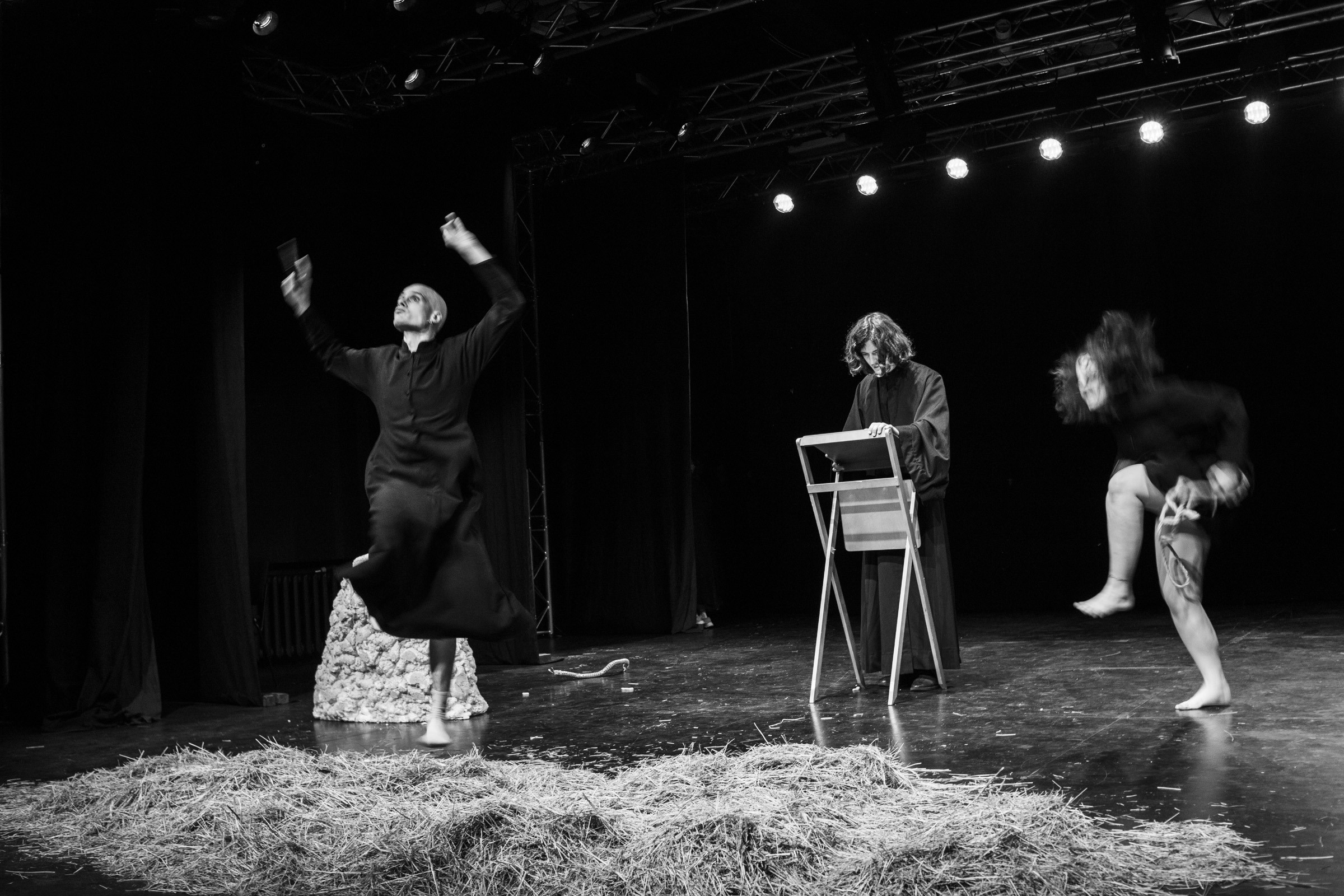 «Прения живота со смертью». Портретный и Арт фотограф Москва, Санкт-Петербург, Тбилиси