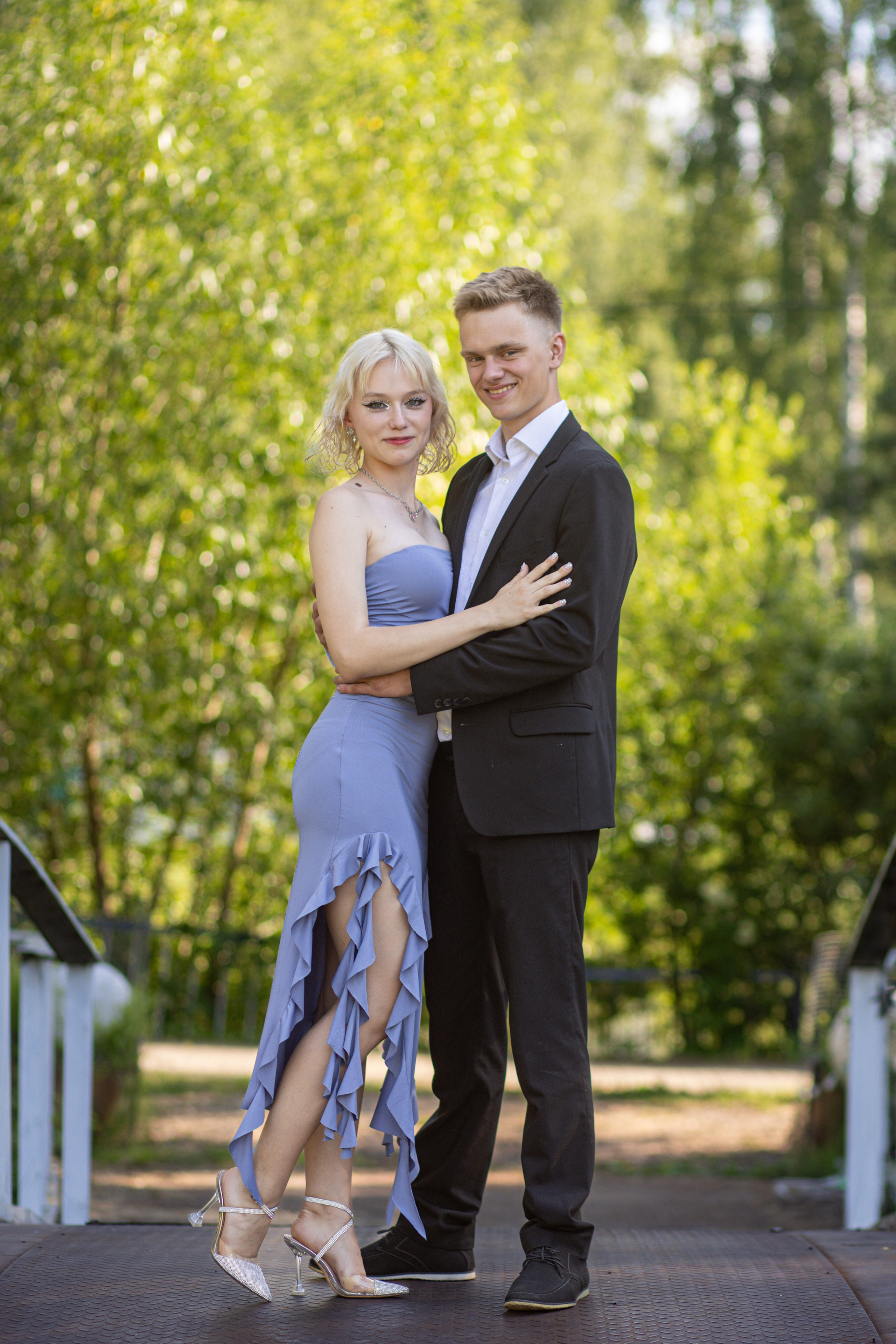 Фотосессия на выпускной. Школа № 12, 11 класс, 2024 г. Студия выпускных альбомов Остров