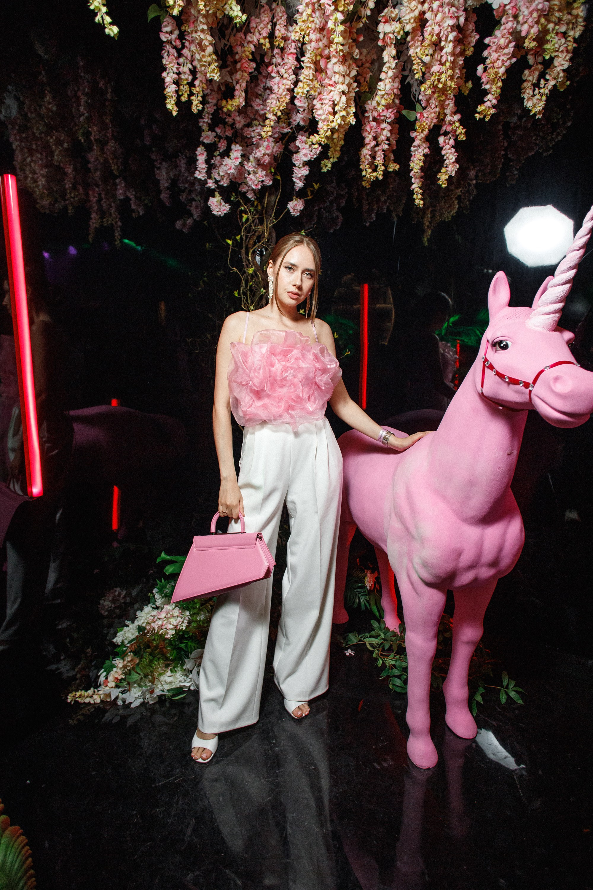 BRAVO FLORA EVENT. СВОИ. ФОТООТЧЕТЫ-СОБЫТИЯ-МЕСТА