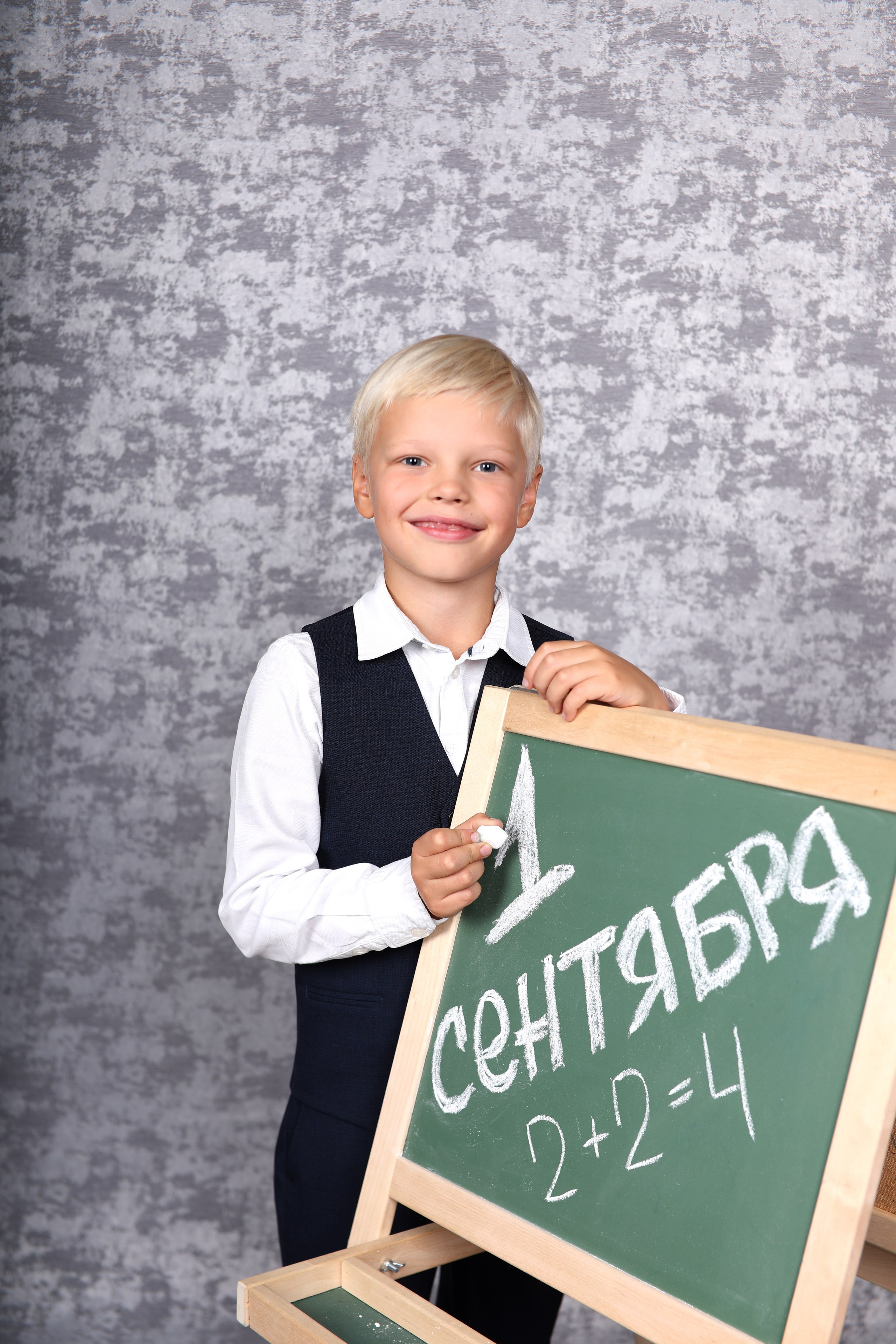 Выпускные альбомы в Красноярске. Студия Колибри