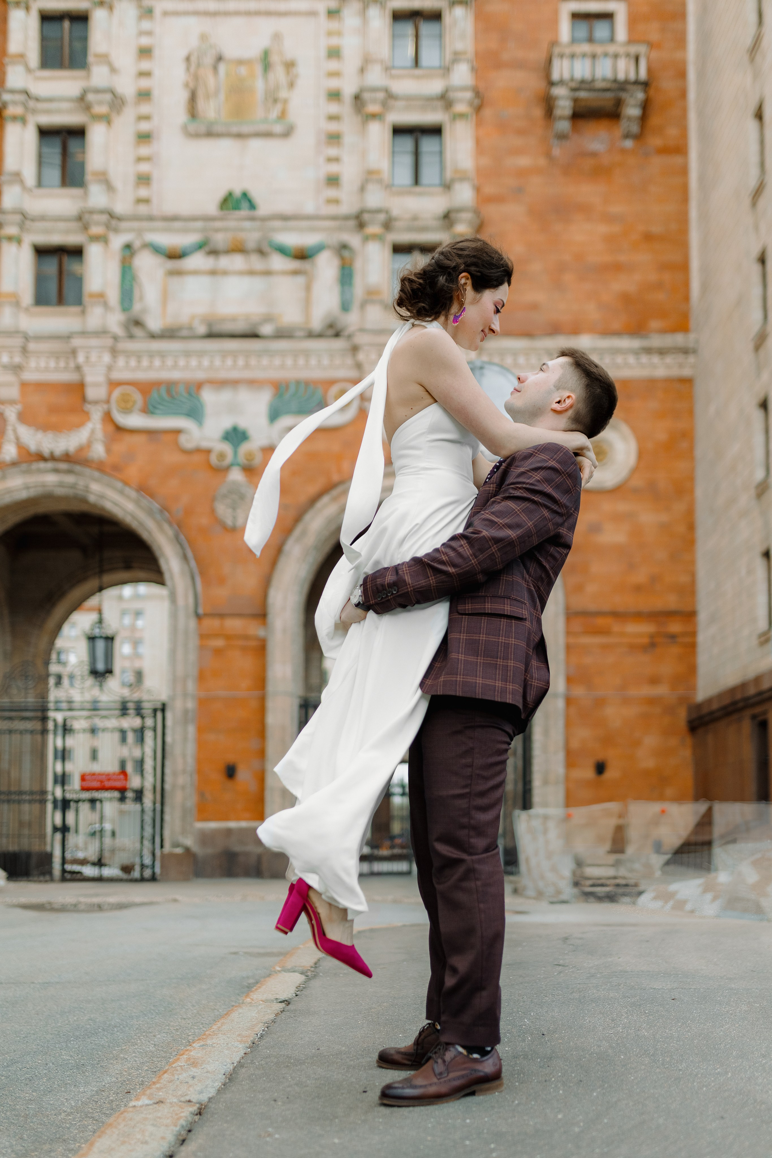 Свадебная фотосъёмка. Грибоедовский ЗАГС, МГУ. Портретный и семейный фотограф в Москве Мария Рослякова