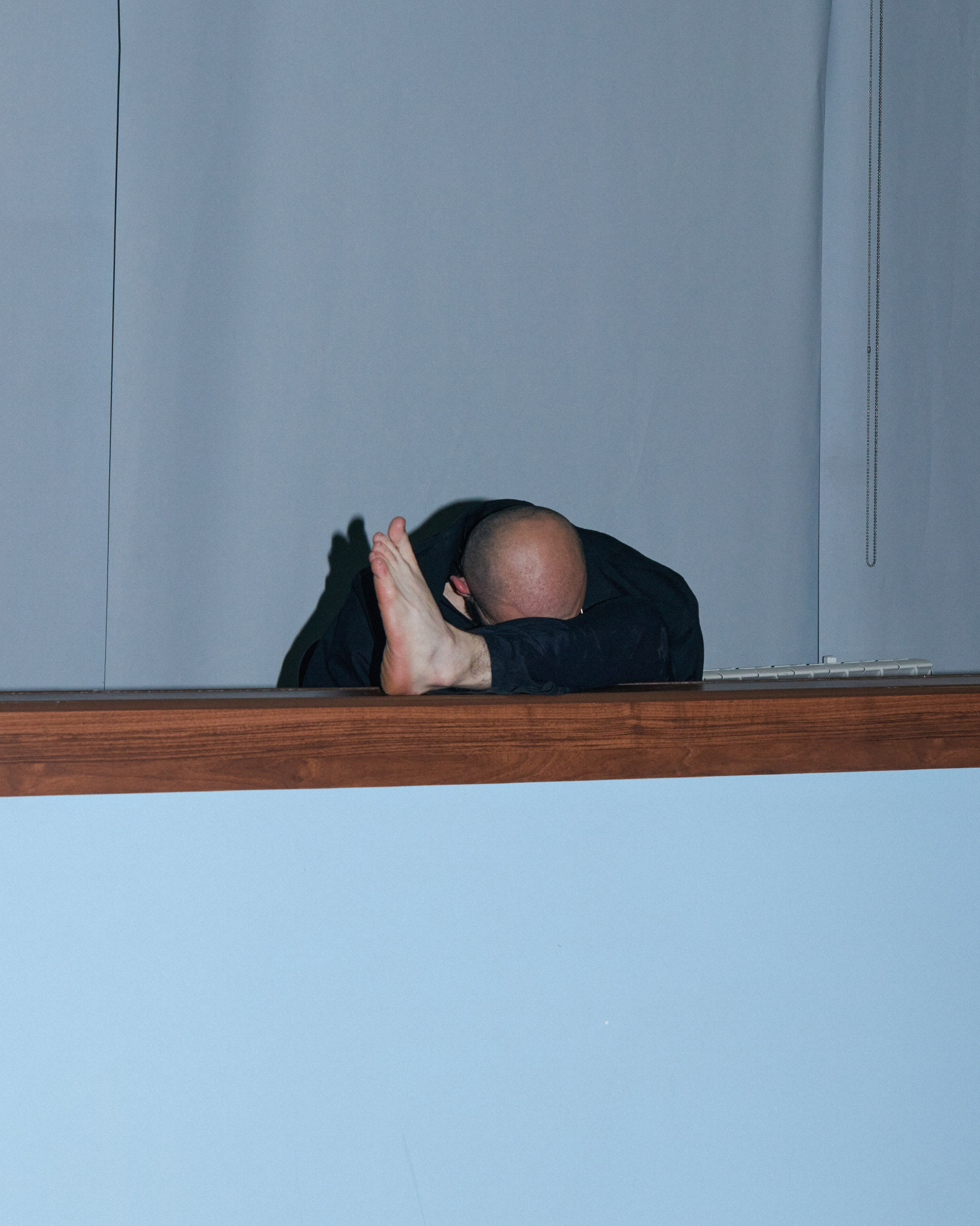 BODY LANGUAGE EXERCISES. Andrew Valmus