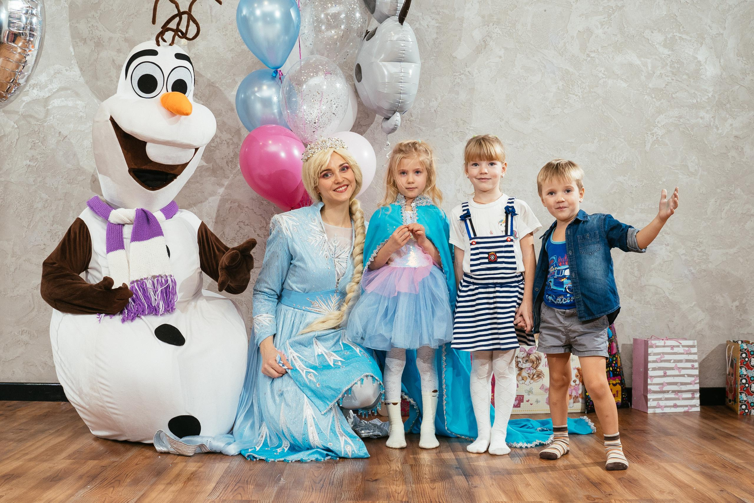 День рождения Евы. Выпускные альбомы для детского сада и школы в Красноярске Мария Русяев