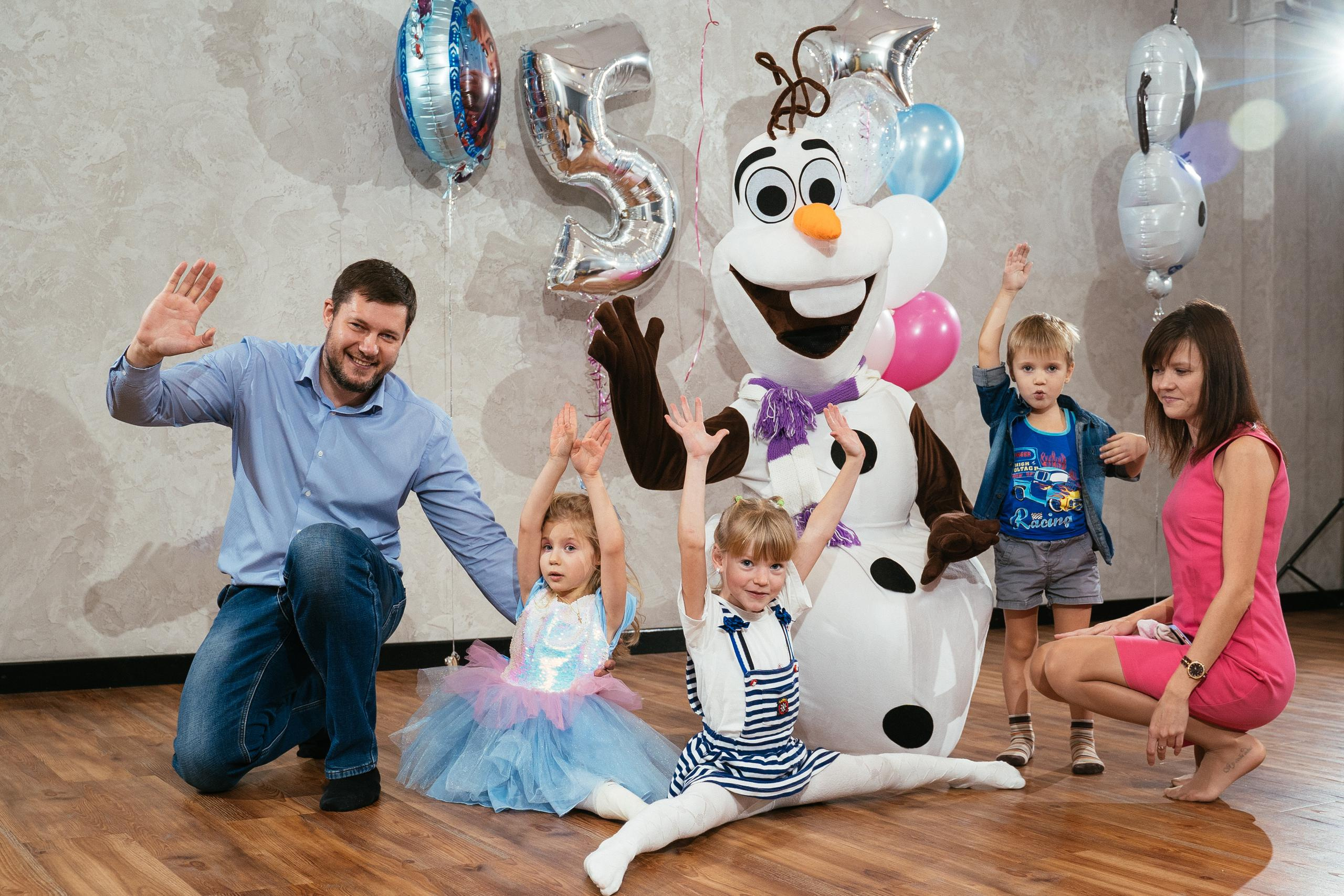 День рождения Евы. Выпускные альбомы для детского сада и школы в Красноярске Мария Русяев