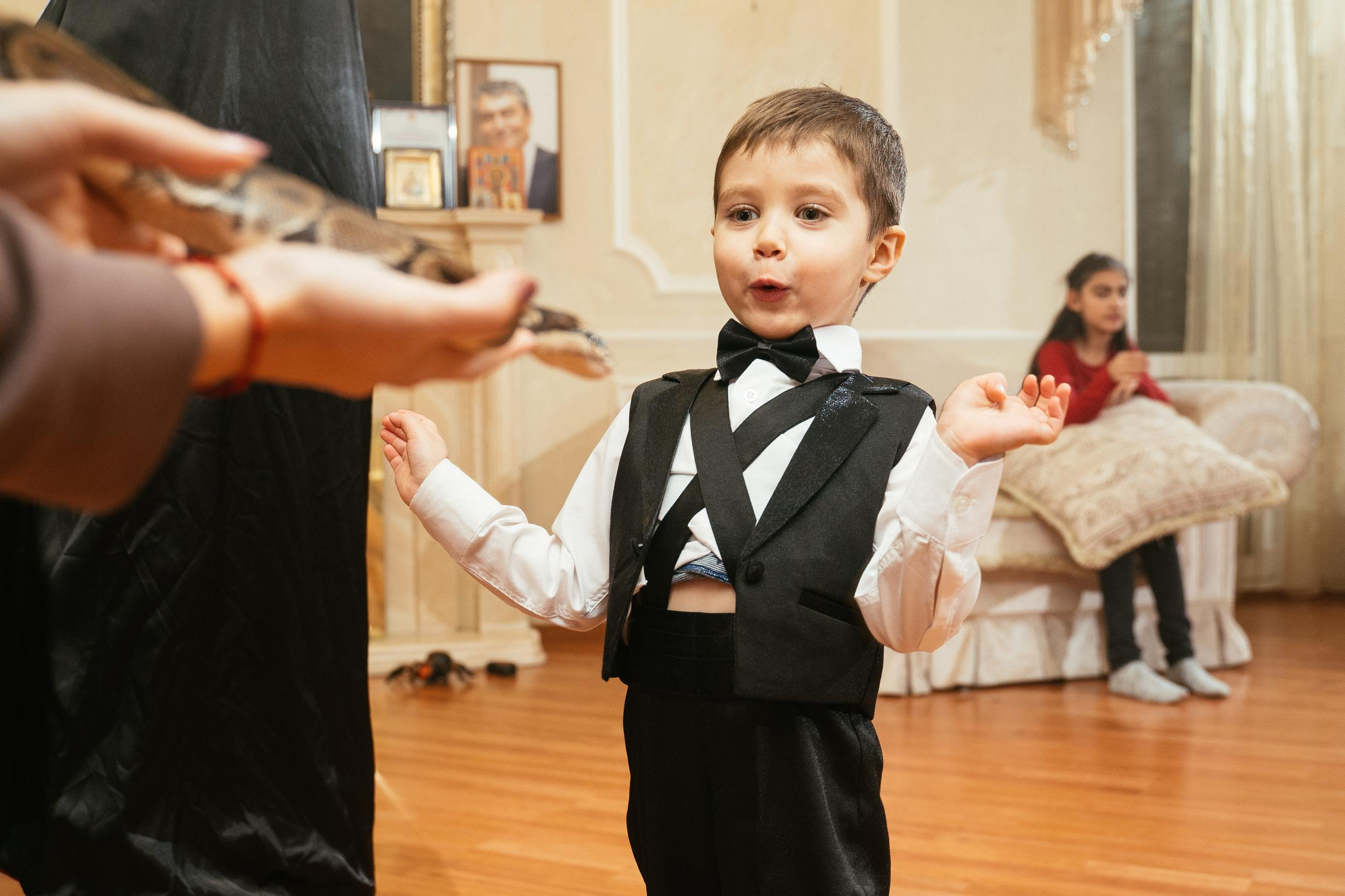 Хэллоуин и нащупай-шоу. Выпускные альбомы для детского сада и школы в Красноярске Мария Русяев