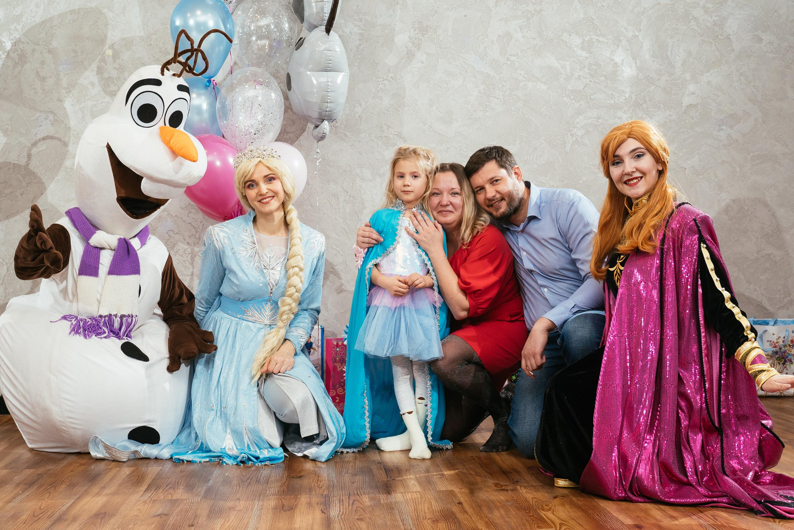 День рождения Евы. Выпускные альбомы для детского сада и школы в Красноярске Мария Русяев