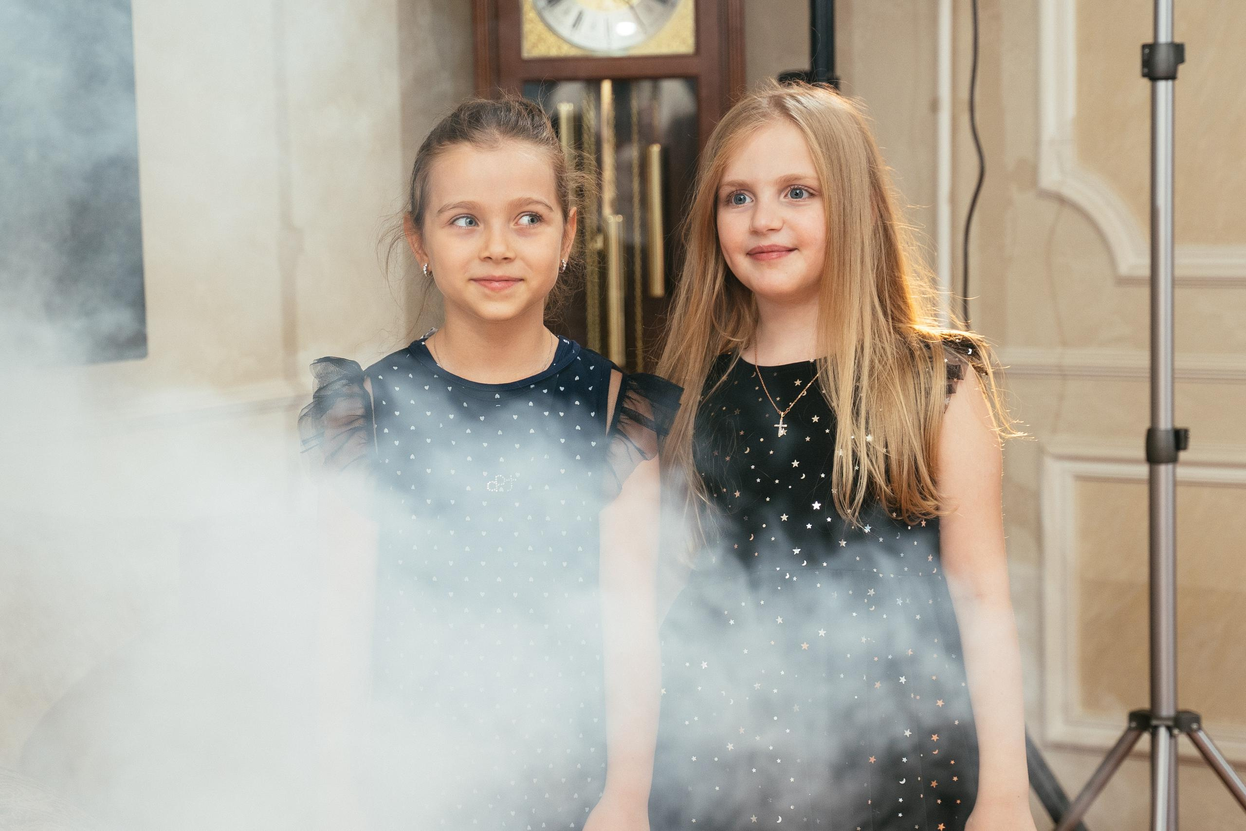 Хэллоуин и нащупай-шоу. Выпускные альбомы для детского сада и школы в Красноярске Мария Русяев