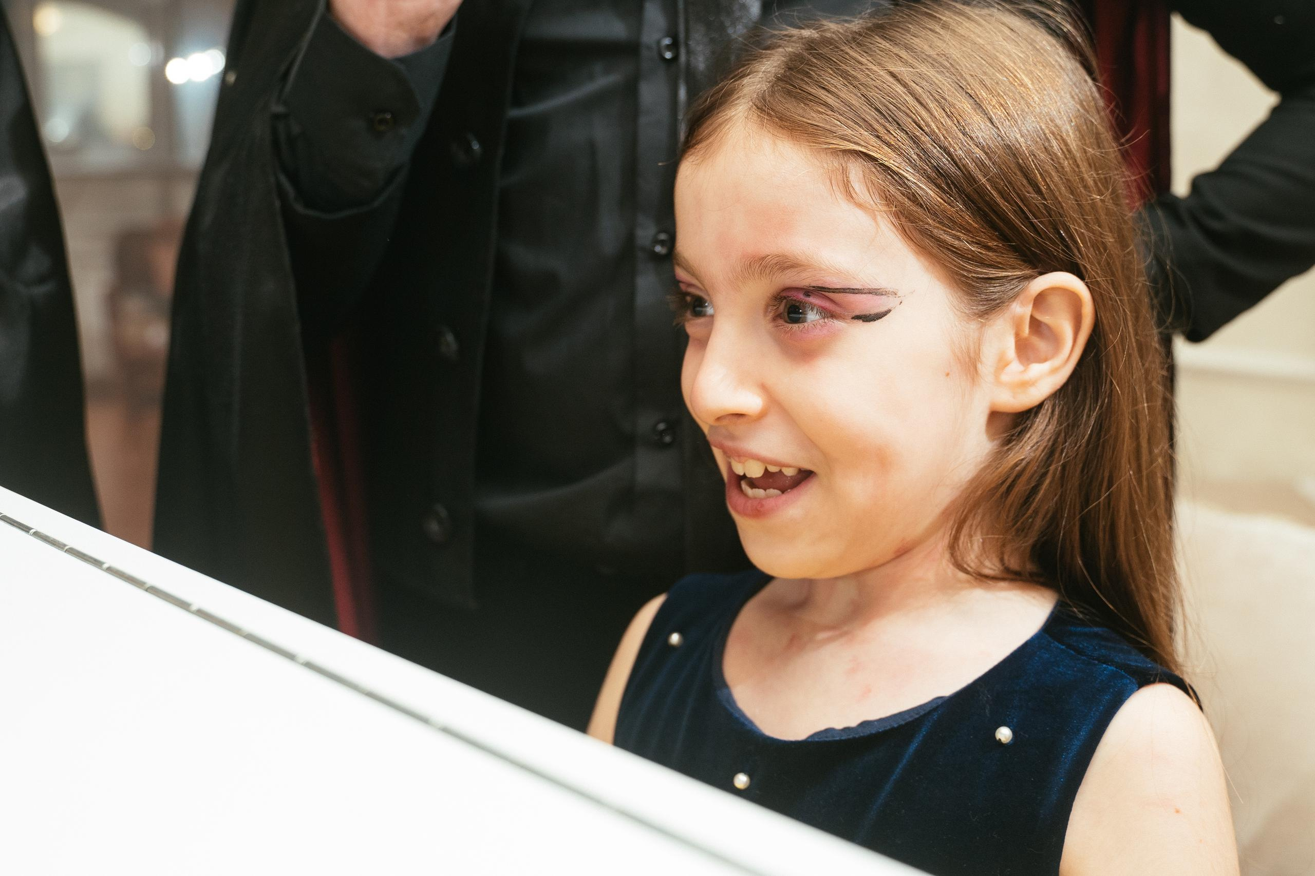 Хэллоуин и нащупай-шоу. Выпускные альбомы для детского сада и школы в Красноярске Мария Русяев