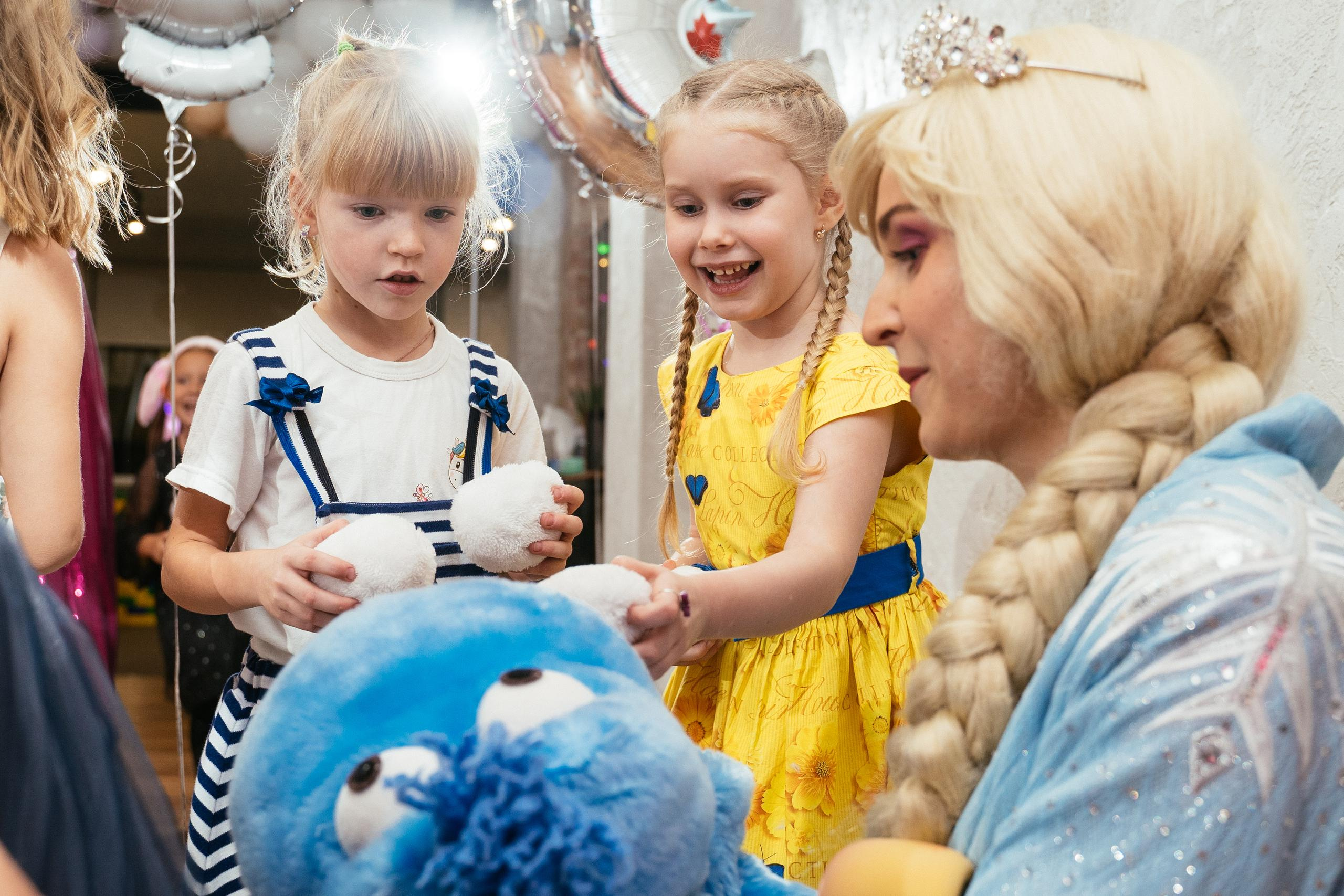 День рождения Евы. Выпускные альбомы для детского сада и школы в Красноярске Мария Русяев